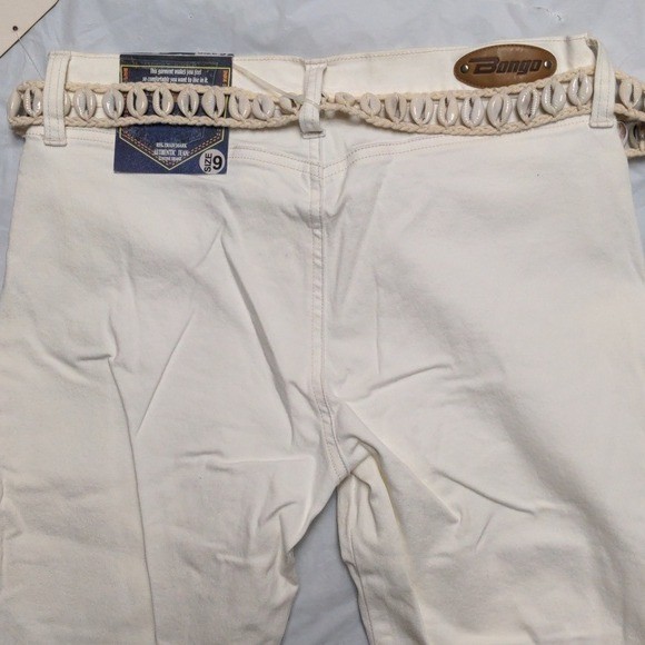 Bongo Vintage Y2K Low Rise Bootcut Jeans Cream With Shell Belt NWT Sz 9 Festivsl