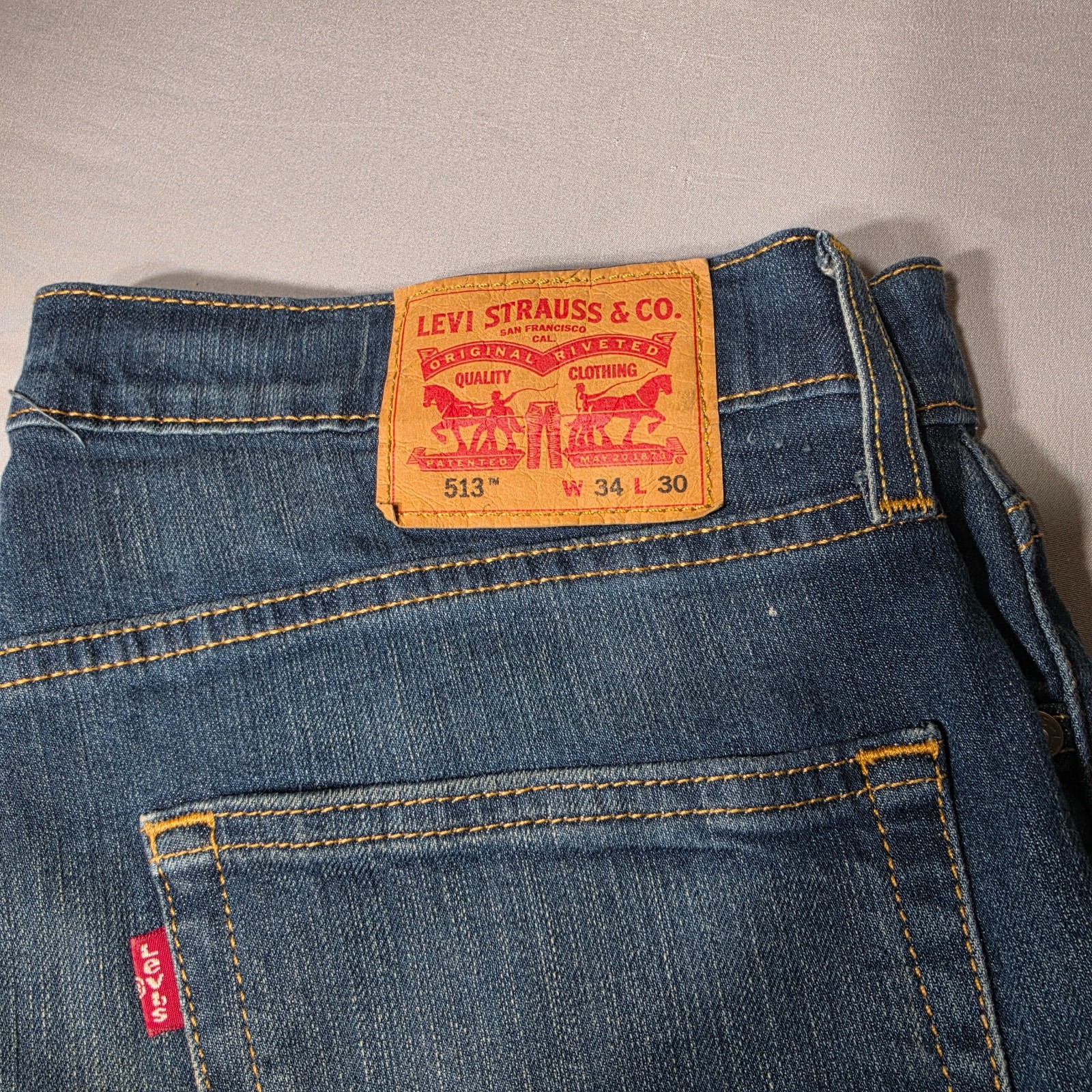 Levi’s 513 Mens 34×30 Slim Straight Jeans Medium Wash Blue Stretch Denim Jean