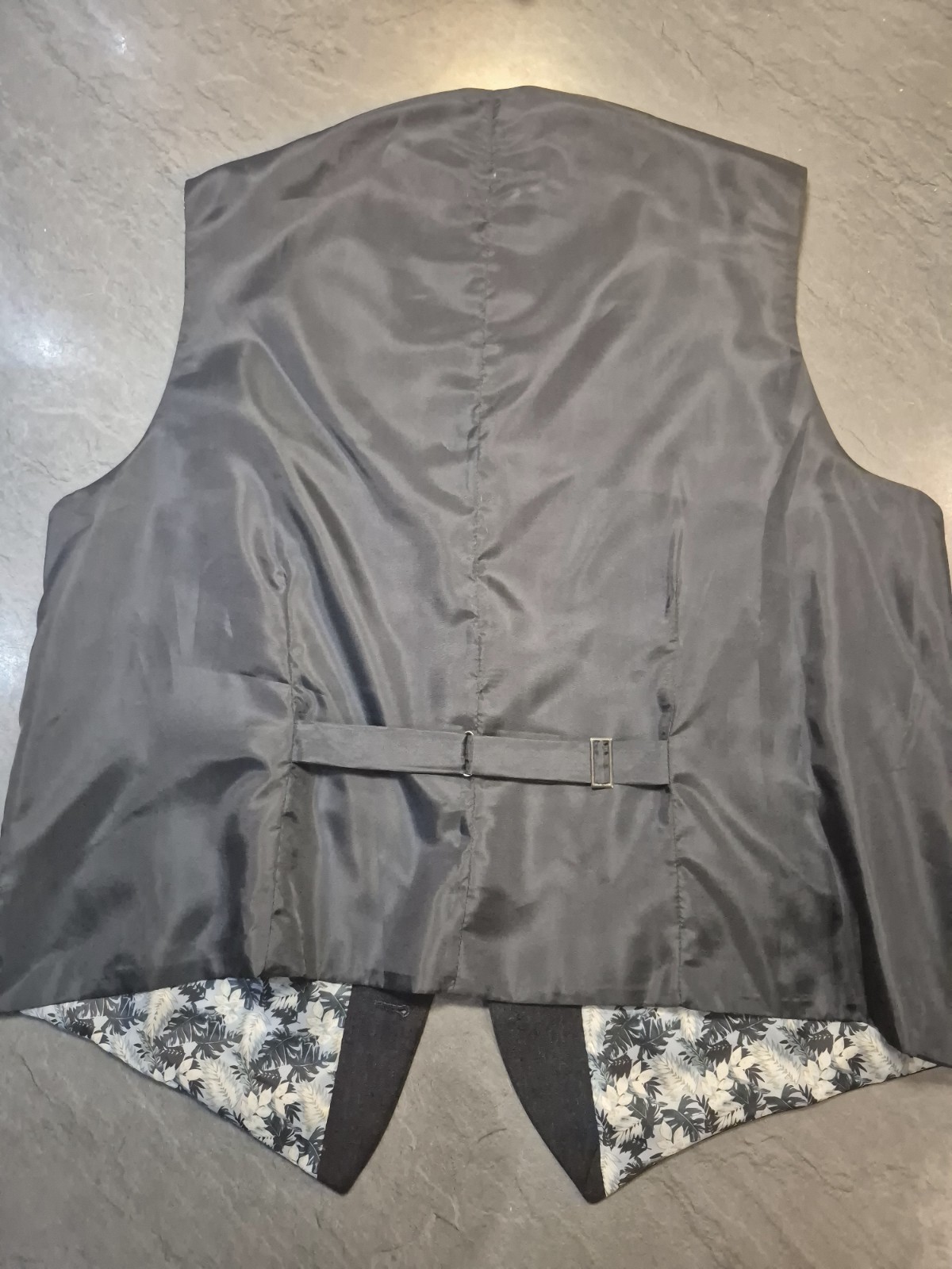 Limehaus Slim Fit Suit Waistcoat, Blue Size 48R BNWT