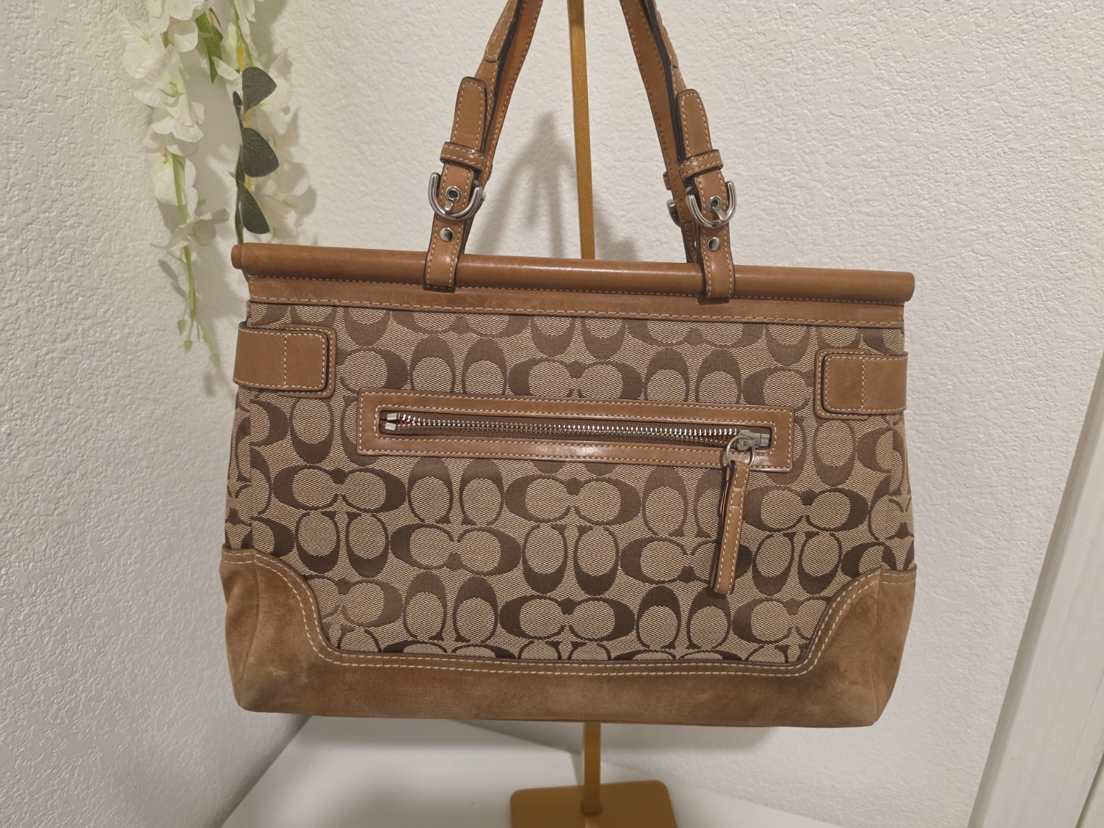 Coach Medium Shoulder Bag Brown/Beige