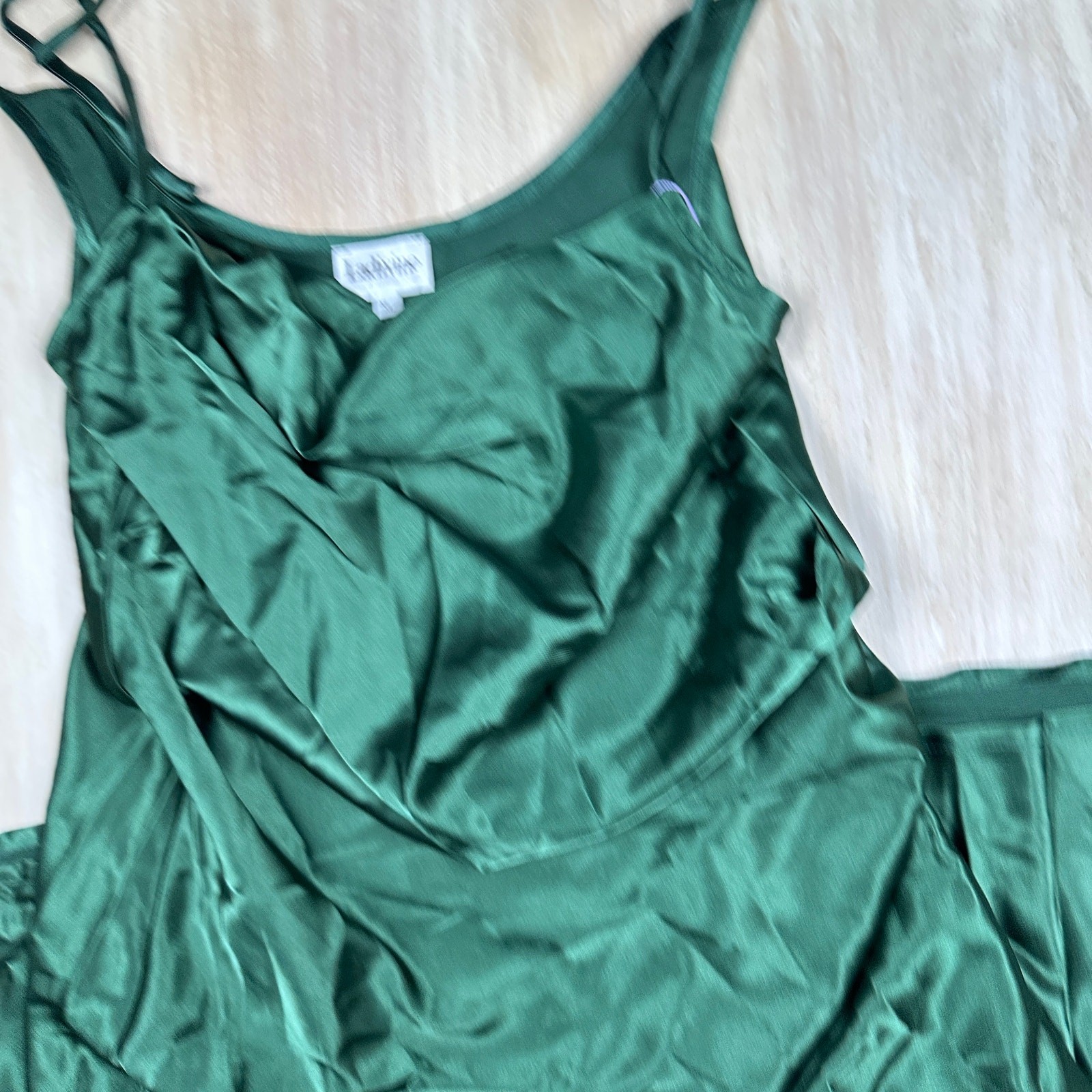 NWT Ladivine by Cinderella Divine Emerald Slim Fit Satin Elegant Midi Dress XL