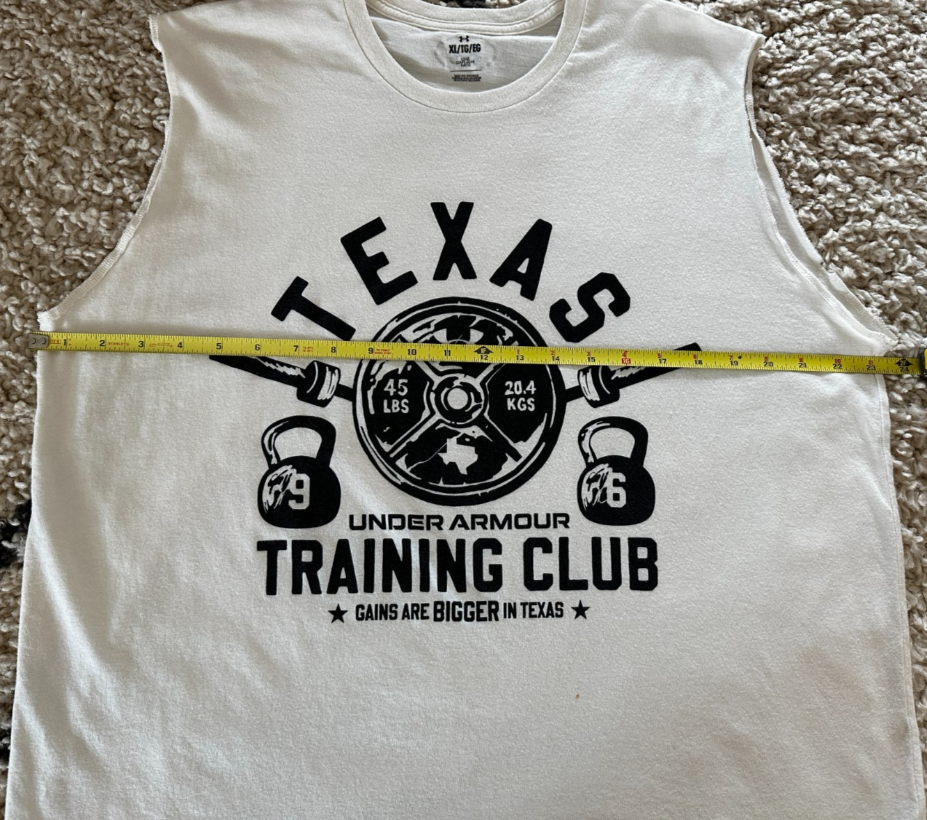 Under Armour Texas Training Club Mens XL White Sleevless Muscle Tank Gym Shirt