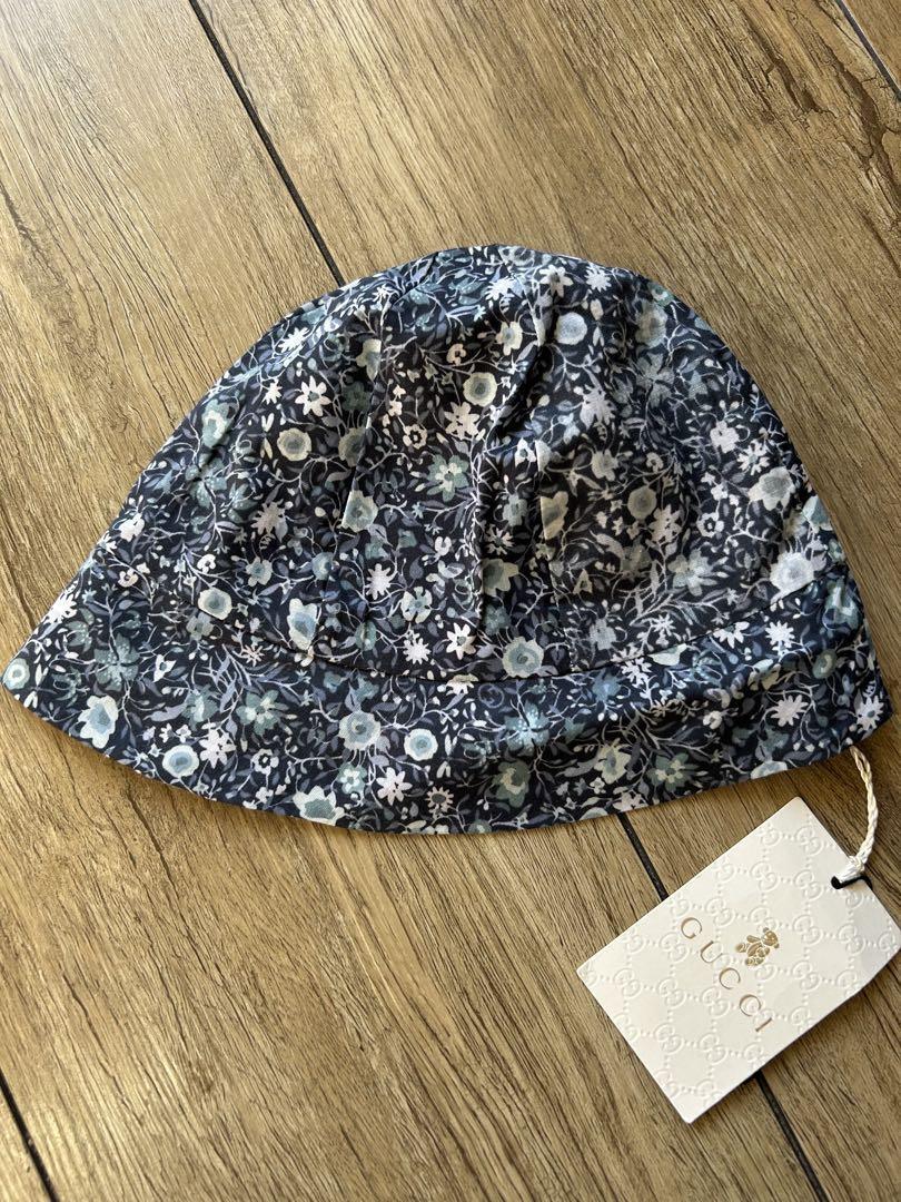 GUCCI Baby Beanie Reversible 100% Cotton Navy Flower Size: L 50cm/ 19.7 in.