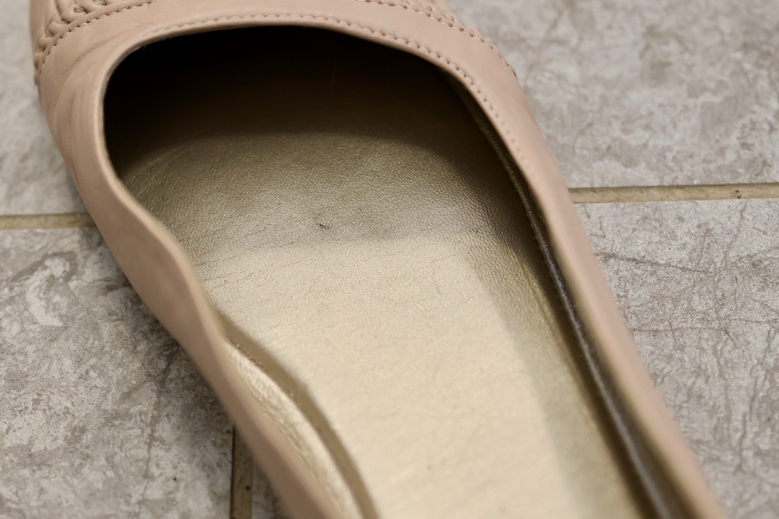 Taryn Rose Brina leather flats size 37 carnation pink
