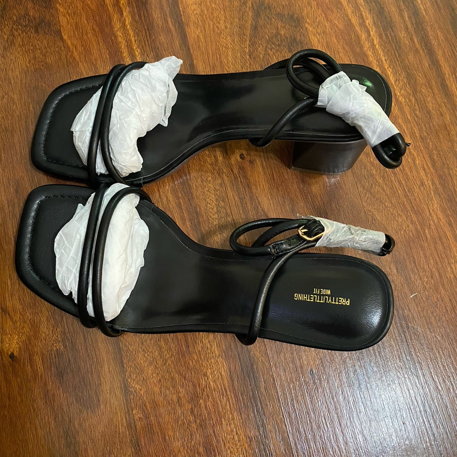 PrettyLittleThing NWT Black PU Wide Fit Square Toe Block Heeled Sandals Size 7