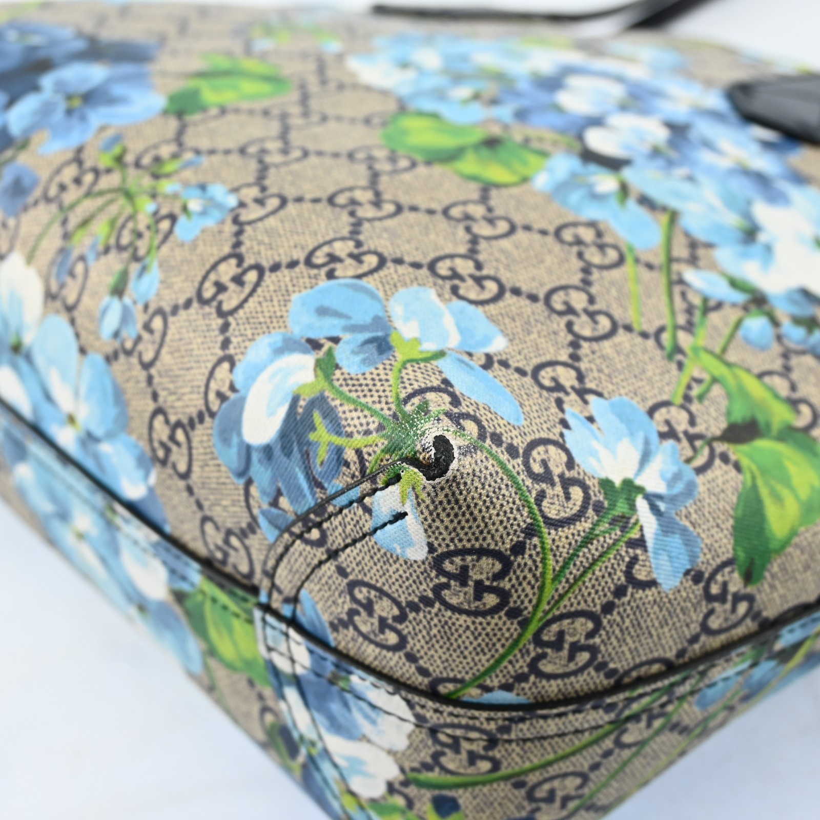 GUCCI Blooms Printed Tote Bag GG Reversible PVC Blue M1371YC804