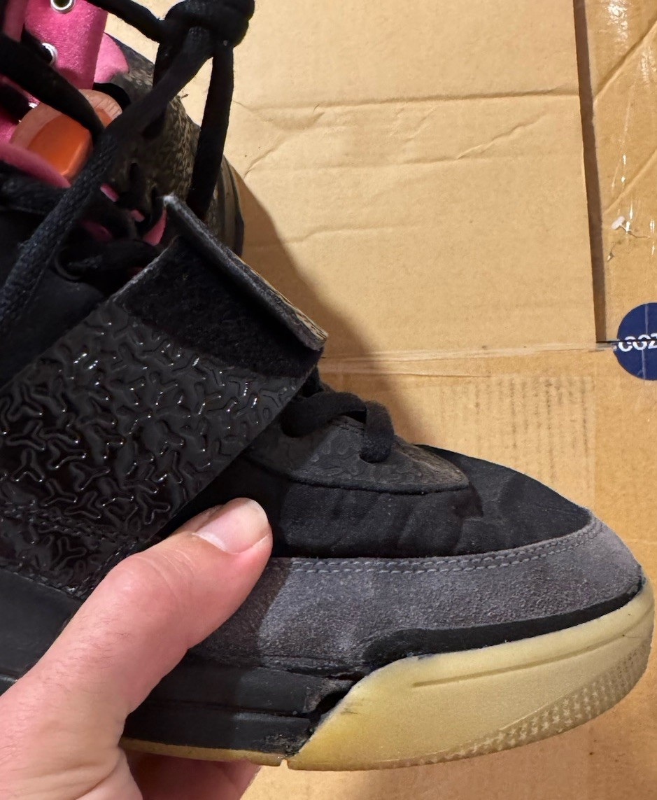Nike Air Yeezy 1 Blink 2009 size 11
