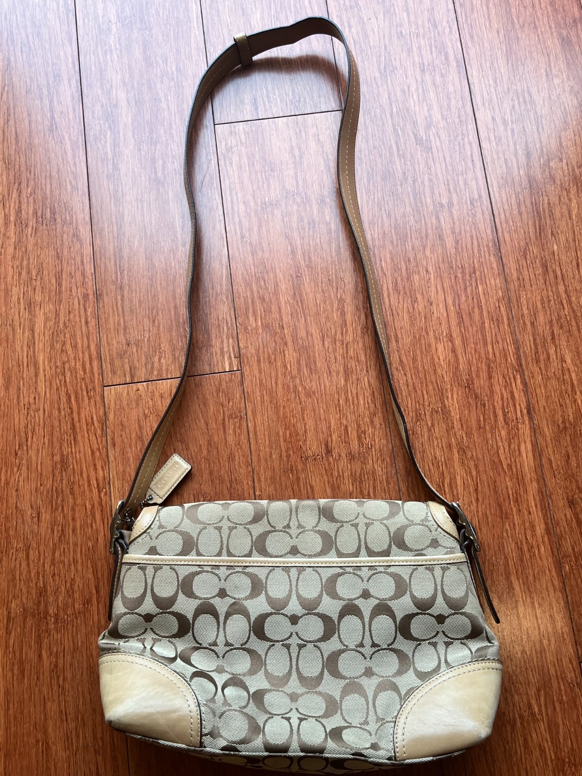 Vintage Coach Hamptons Turn Locking Flap Jacquard F13066-Khaki Tan Leather