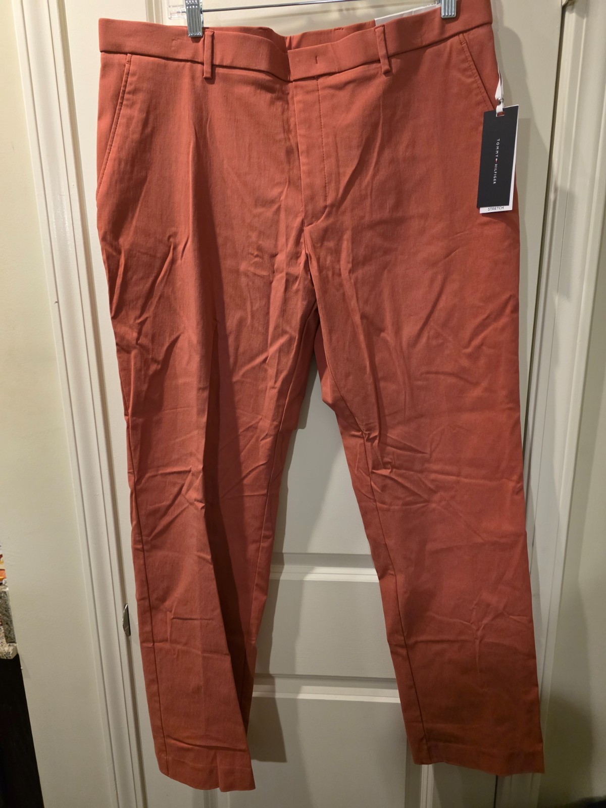 Tommy Hilfiger THFLEX Men’s Classic Fit Red Pants SZ 38 x 32 NWT
