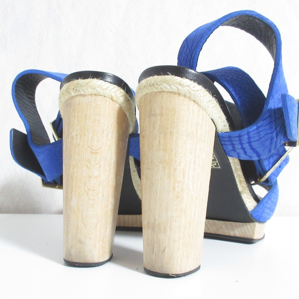 PIERRE HARDY Wood Heel Belt Sandals, Approx. 9.1″”, Blue Women USED