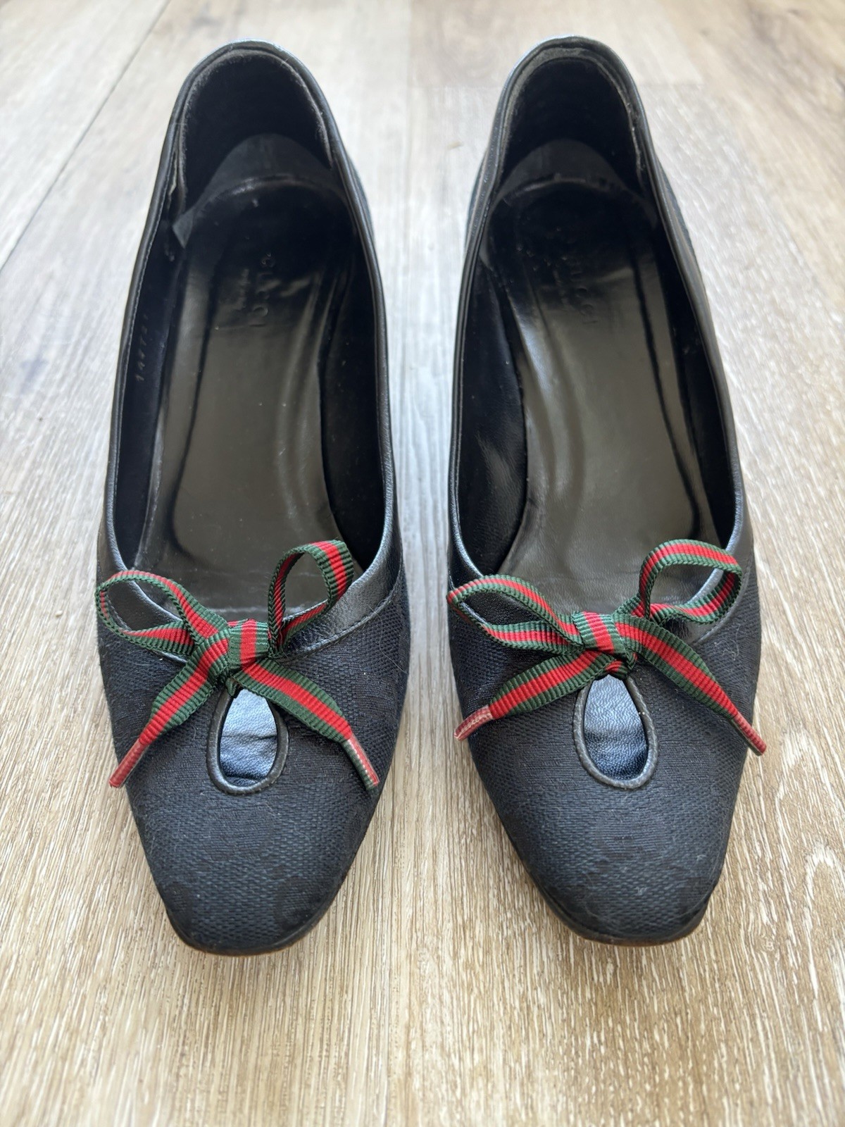 Authentic GUCCI Classic Black Monogram High Heels Pumps Sz 37C