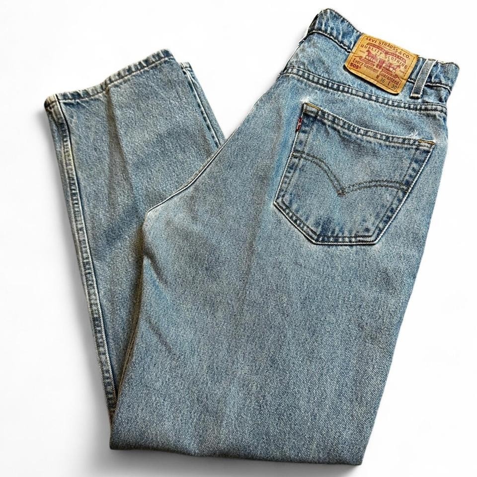 Vintage Levi’s 505 straight leg denim jeans fits 34×31 90s
