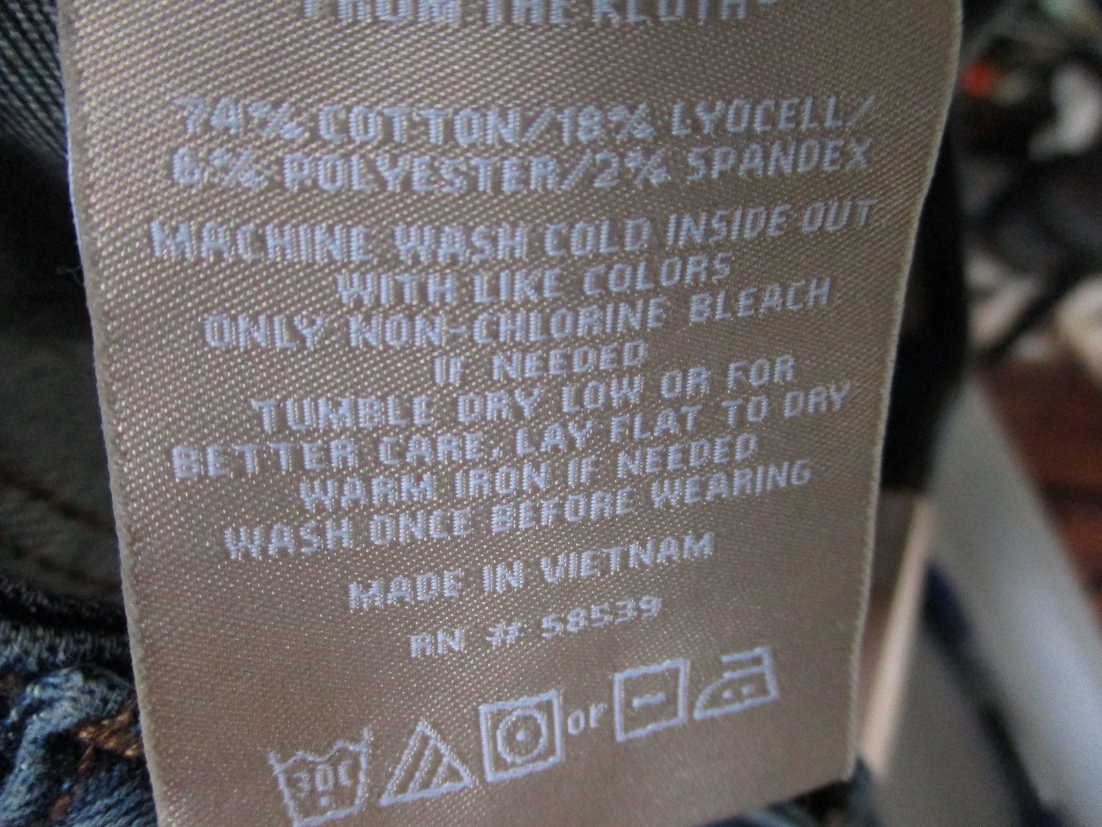-NWT KUT From The Kloth Ana High Rise Flare 33.5″ Inseam Jeans Indigo Sz 4