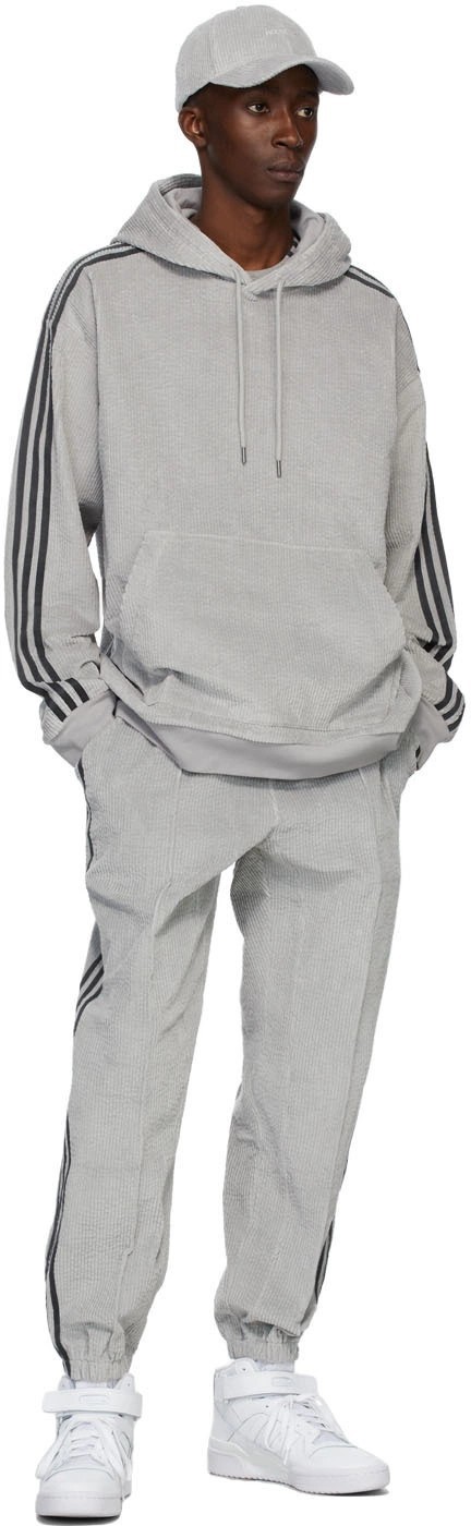 adidas x IVY PARK (by Beyoncé) – NWT Unisex Corduroy Set (size XS)