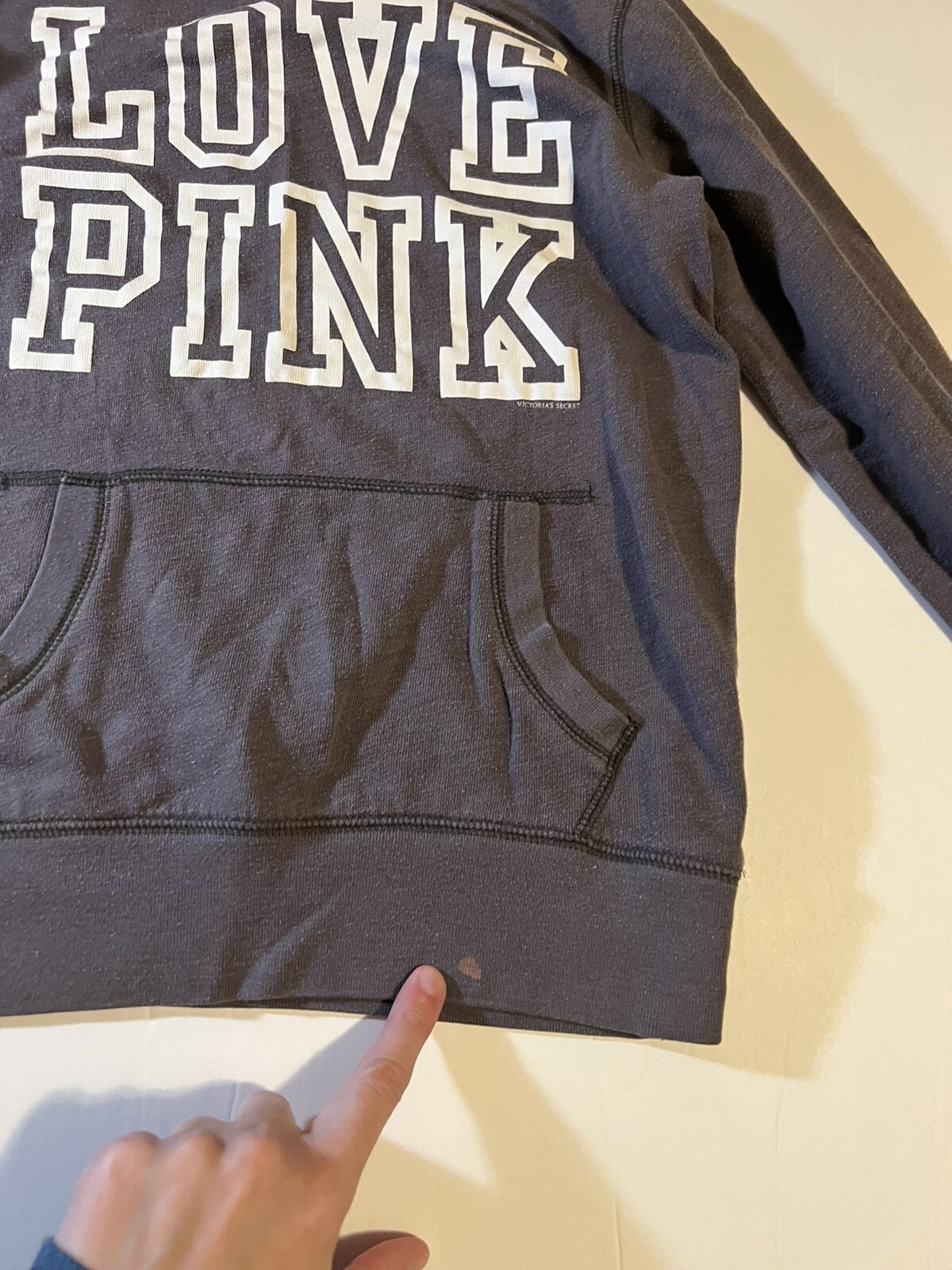 VICTORIA’S SECRET PINK Women’s Size Xsmall XS Sweater Shirt Top Kangaroo Pocket