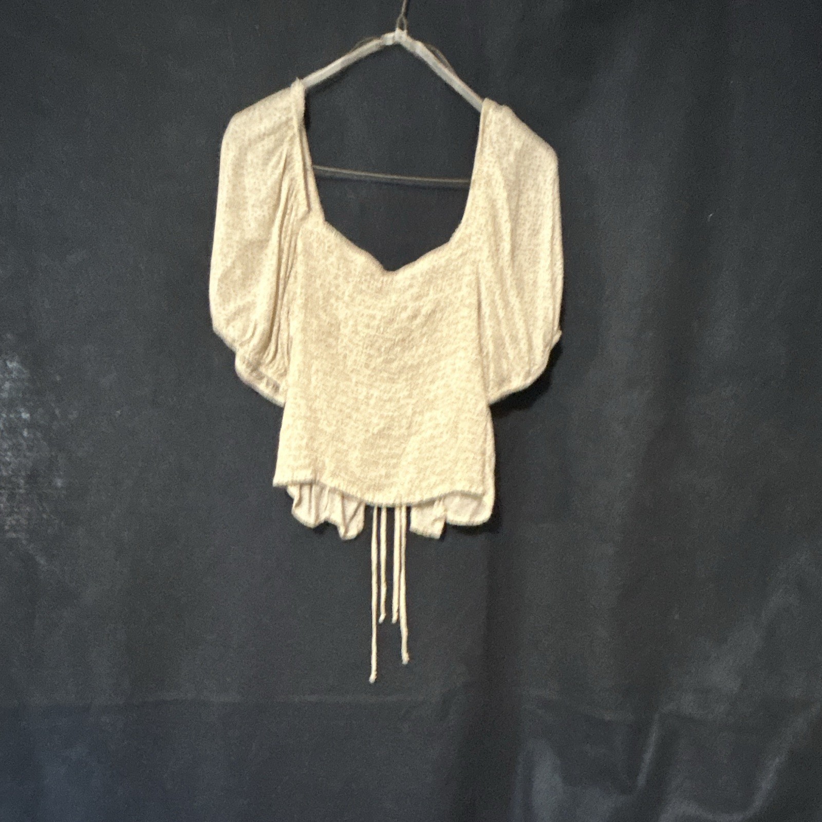 Sienna Sky Beige Floral Drawstring Ruffle Puff Sleeve Scoop Neck Blouse L