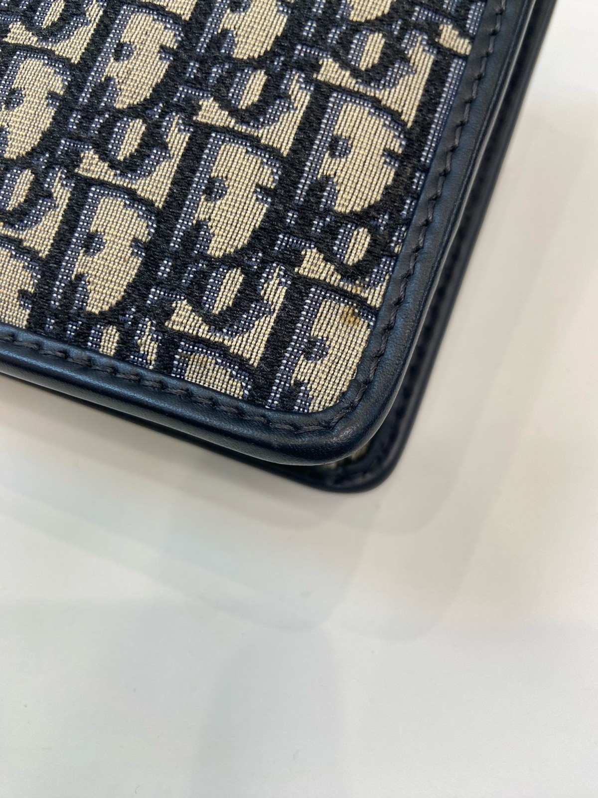 Dior Pre-Owned Authentic Luxury Handbag 24x17x8cm Free Tracked Shipping