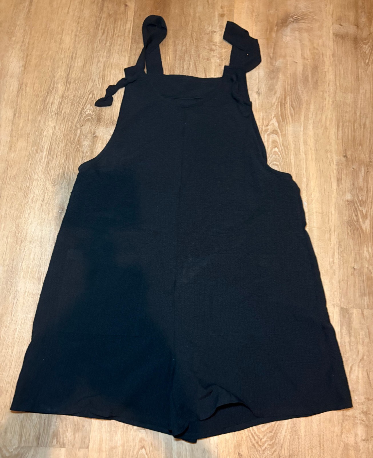 Shein Curve Dual Pockets Backless Sleeveless Casual Crew Neck Solid Rompers Sz M