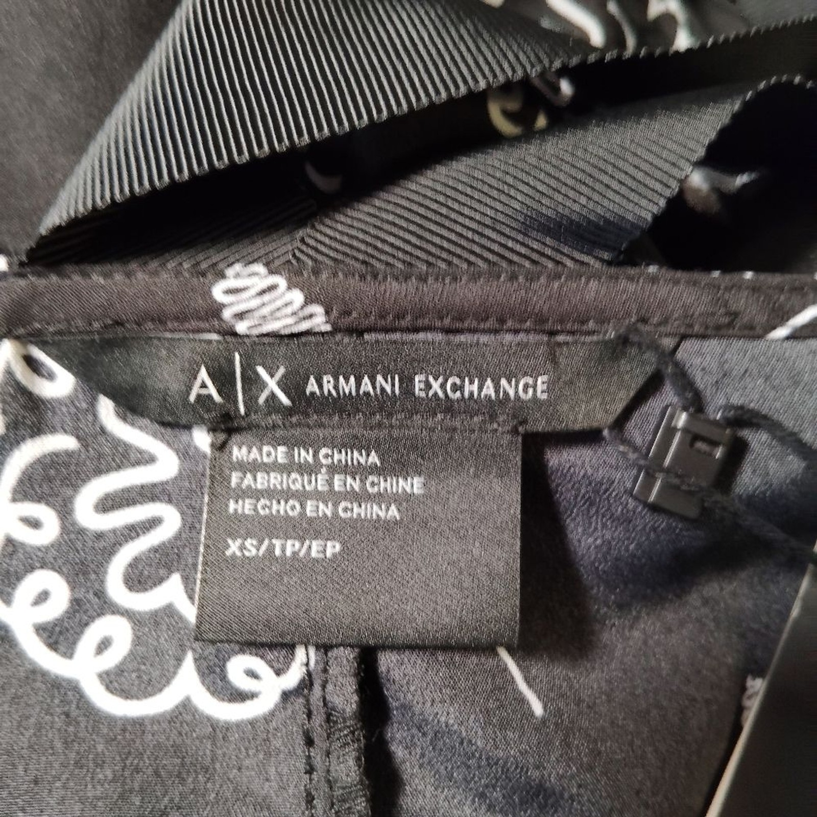 Armani Exchange Flower Design Off The Shoulder Top Size-XS