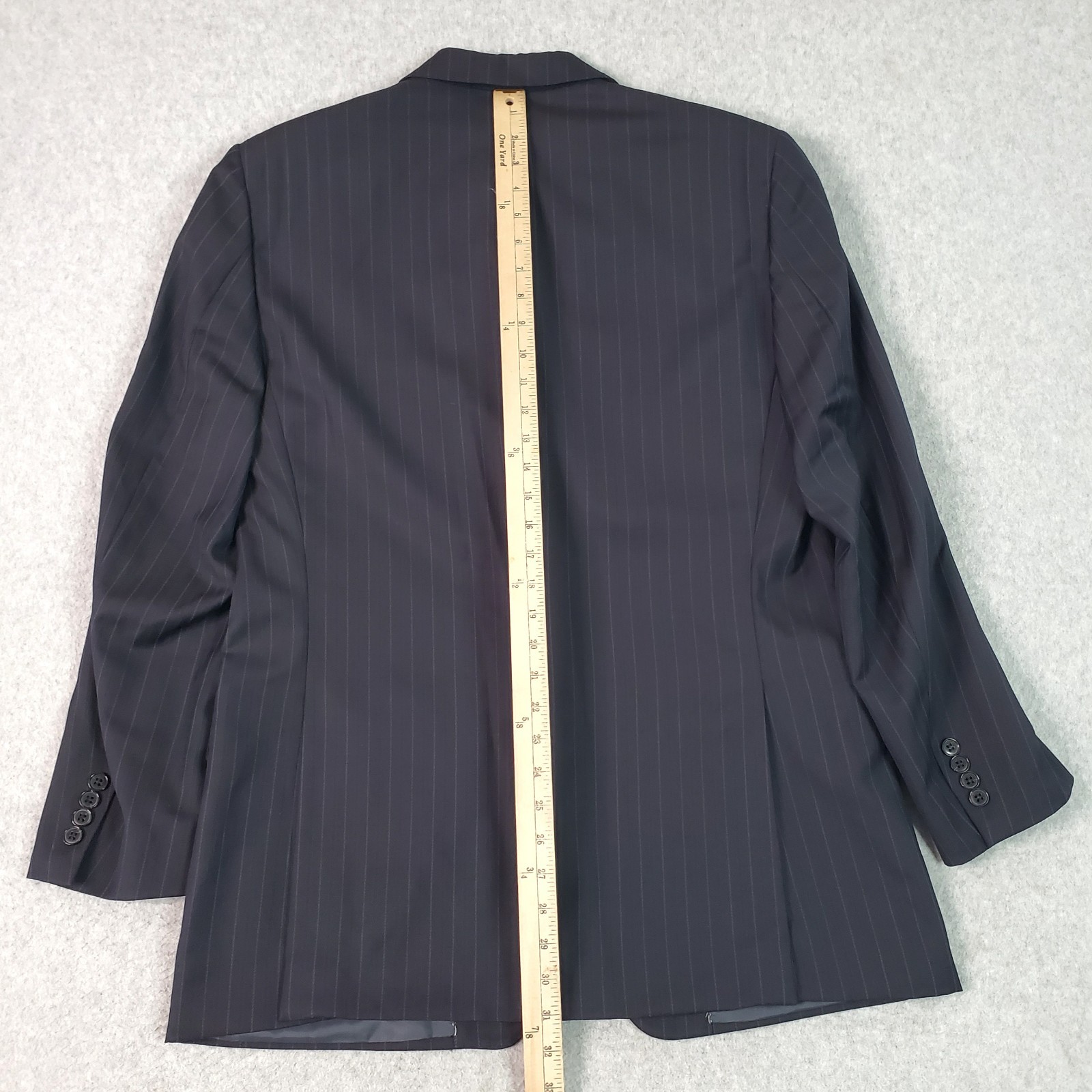 Ermenegildo Zegna Wool Suit Charcoal Pinstripe (IT 52R) Mens 42R US Pants 34X29