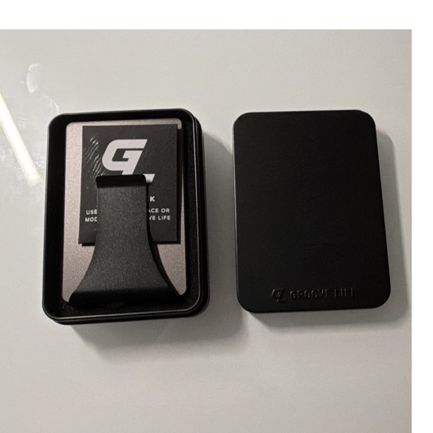 Groove Life Slim Fold Wallet Black Logo Accents Credit Card Men’s Solid