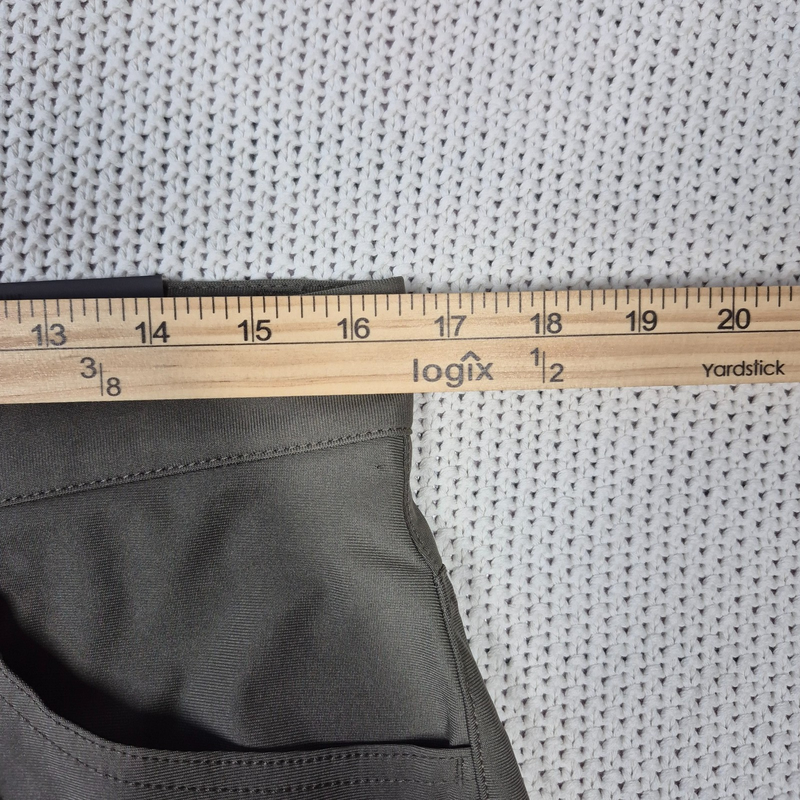 Kenneth Cole Active Tech Workout Shorts Sz 32 Slim Fit Stretch Rover Grey