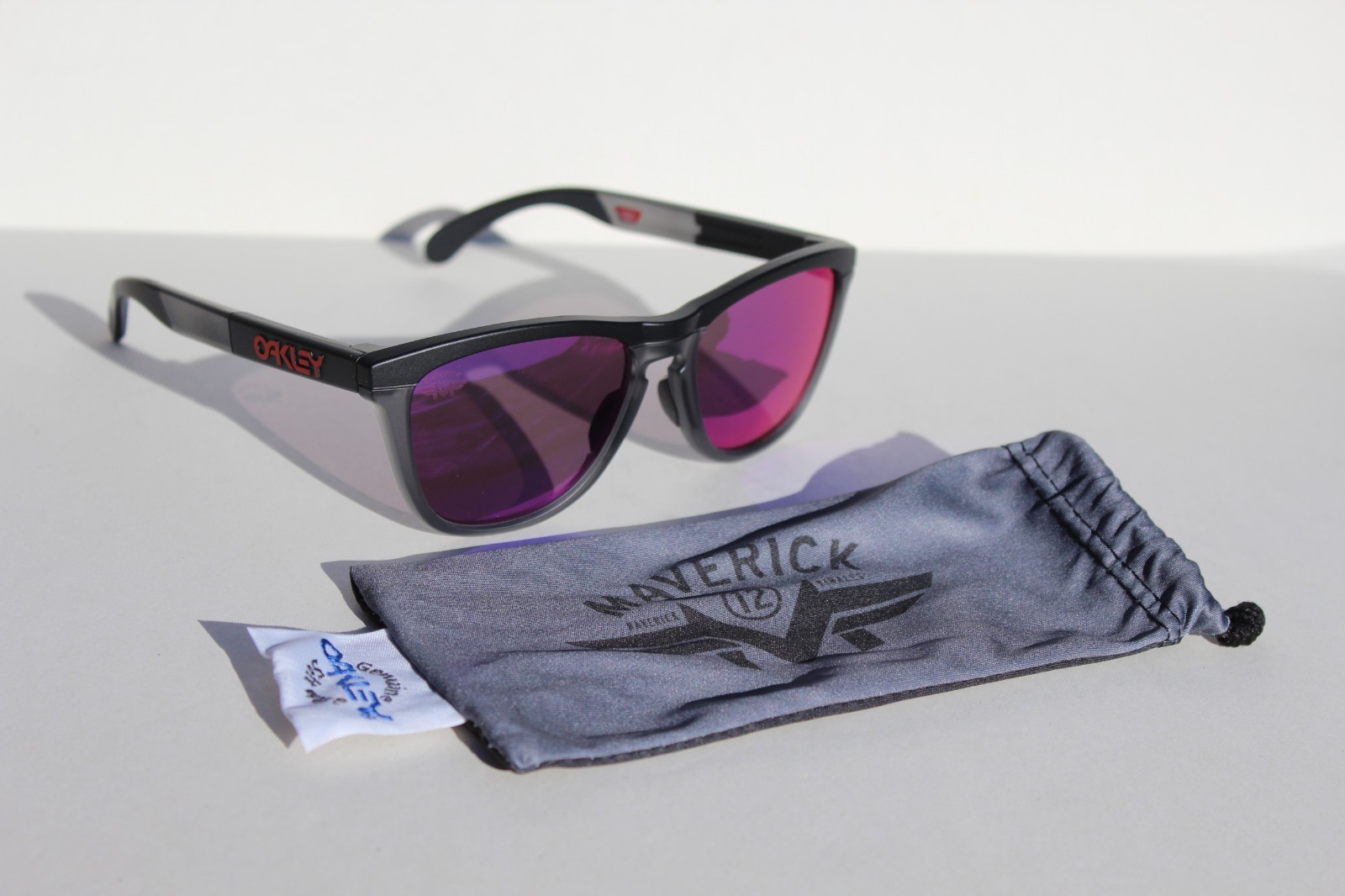 OAKLEY Frogskins Range Sunglasses MAVERICK Black/Smoke/Prizm Road OO9284-13 NEW