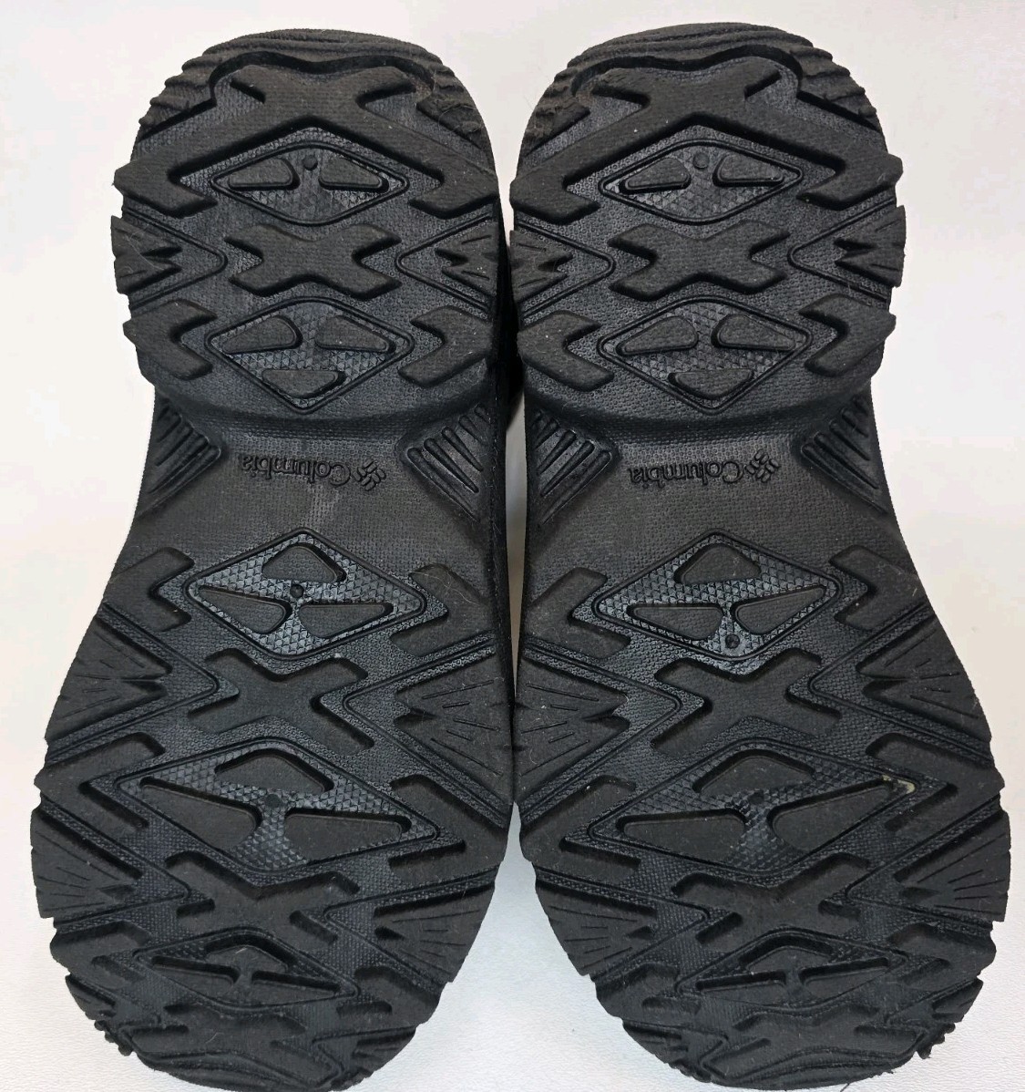 Columbia Youth Size 6 Bugaboot Celsius Waterproof Boots Unisex Black