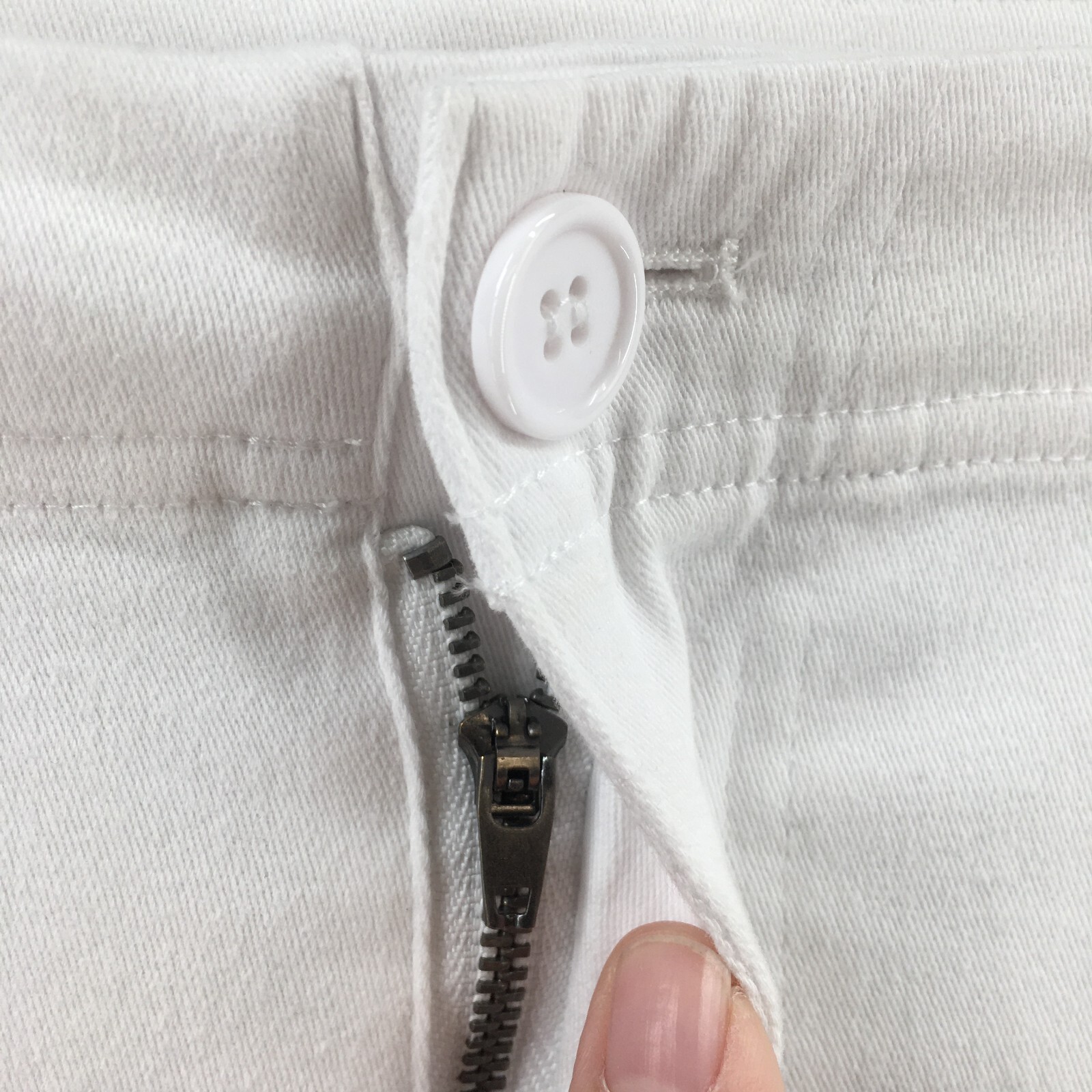 89th+Madison Straight Leg Pants Womens 16 White Zip Fly Button Front Casual NEW