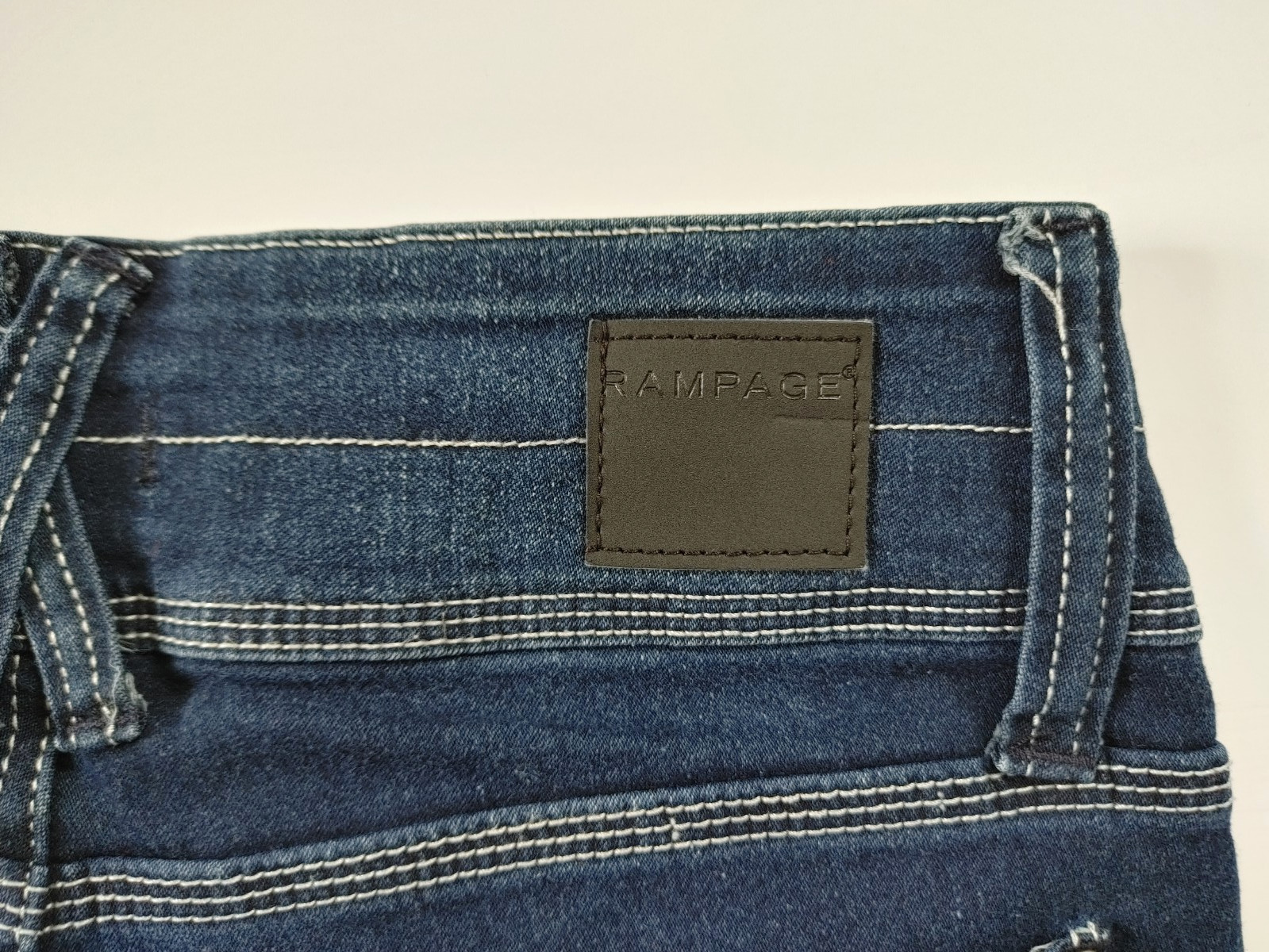 RAMPAGE “WES” Ladies 9 Skinny Stretch High Rise Jeans Dark Blue White Stitch EUC