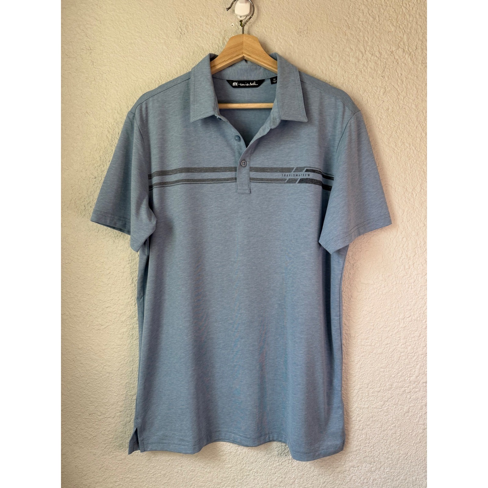 TravisMathew Mens Polo Shirt Medium Blue Heather Stripe Pima Cotton Blend Golf