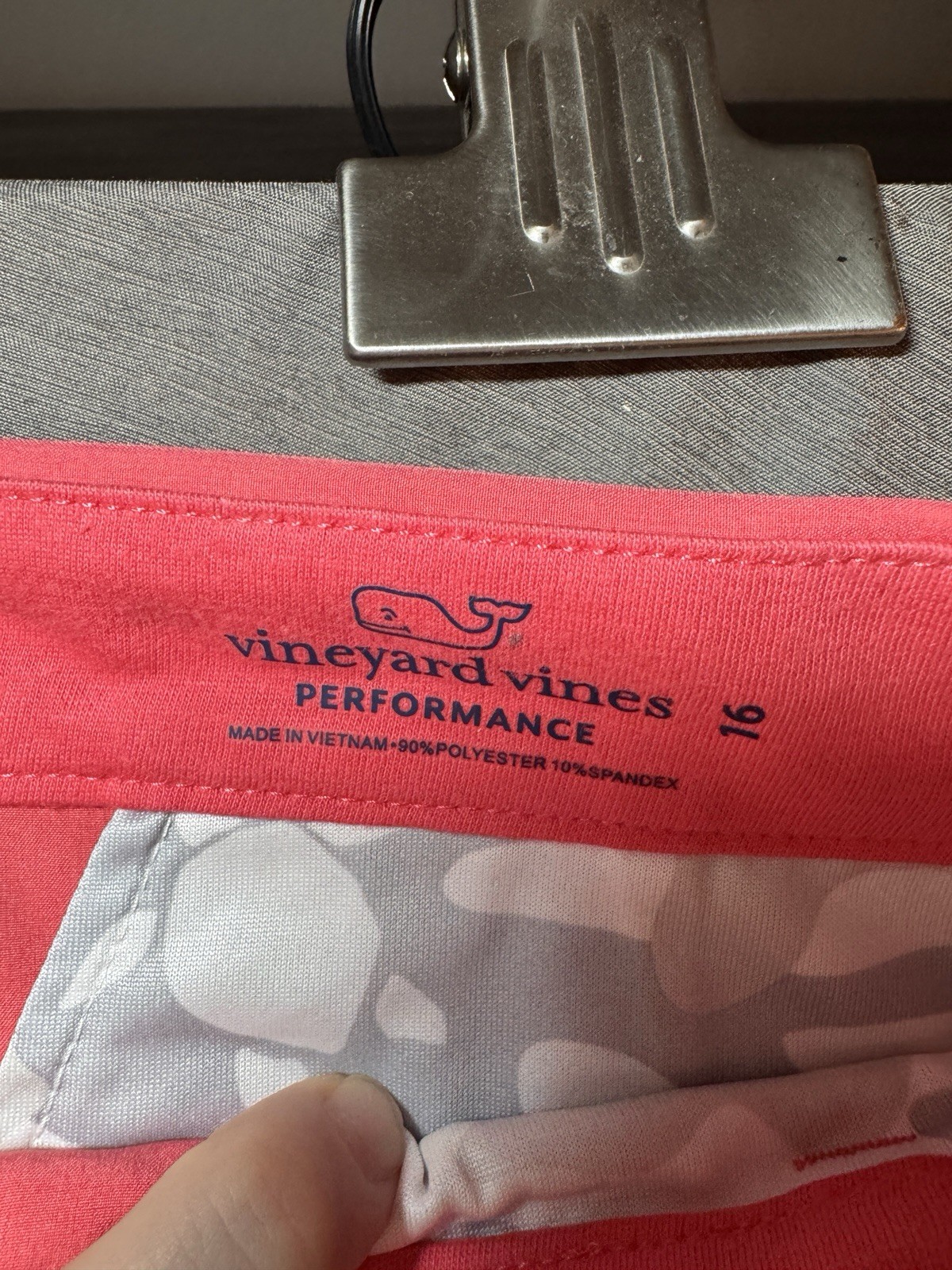 Vineyard Vines Youth Performance Breaker Pants Coral Sailors Red Size 16 NWT