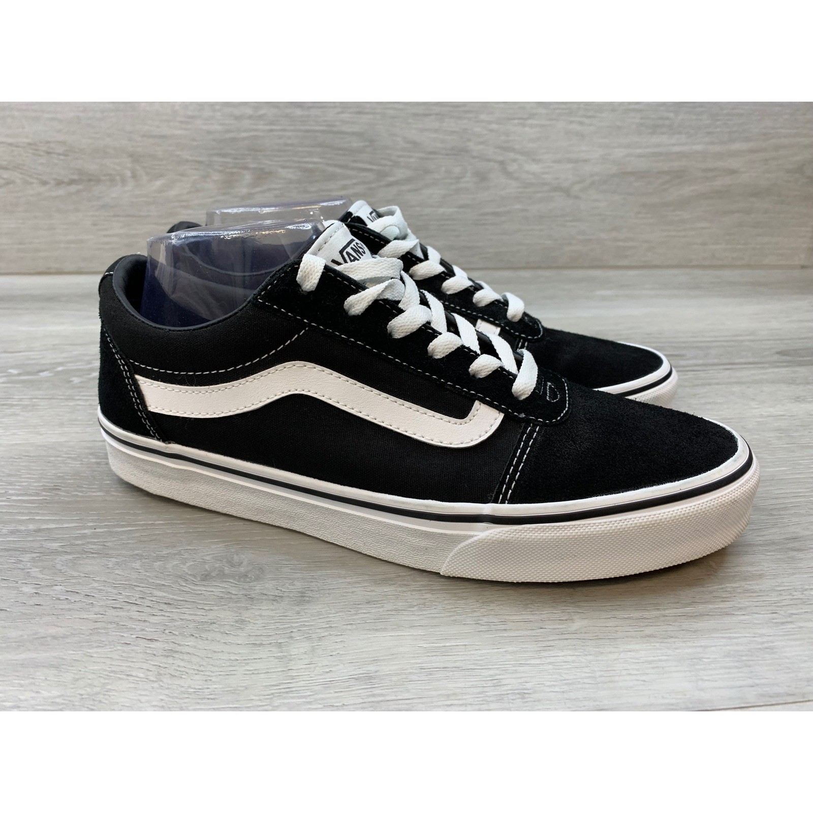 Vans Ward Low Top Sneakers Black White Suede Canvas 9.5 Athletic Casual Shoes