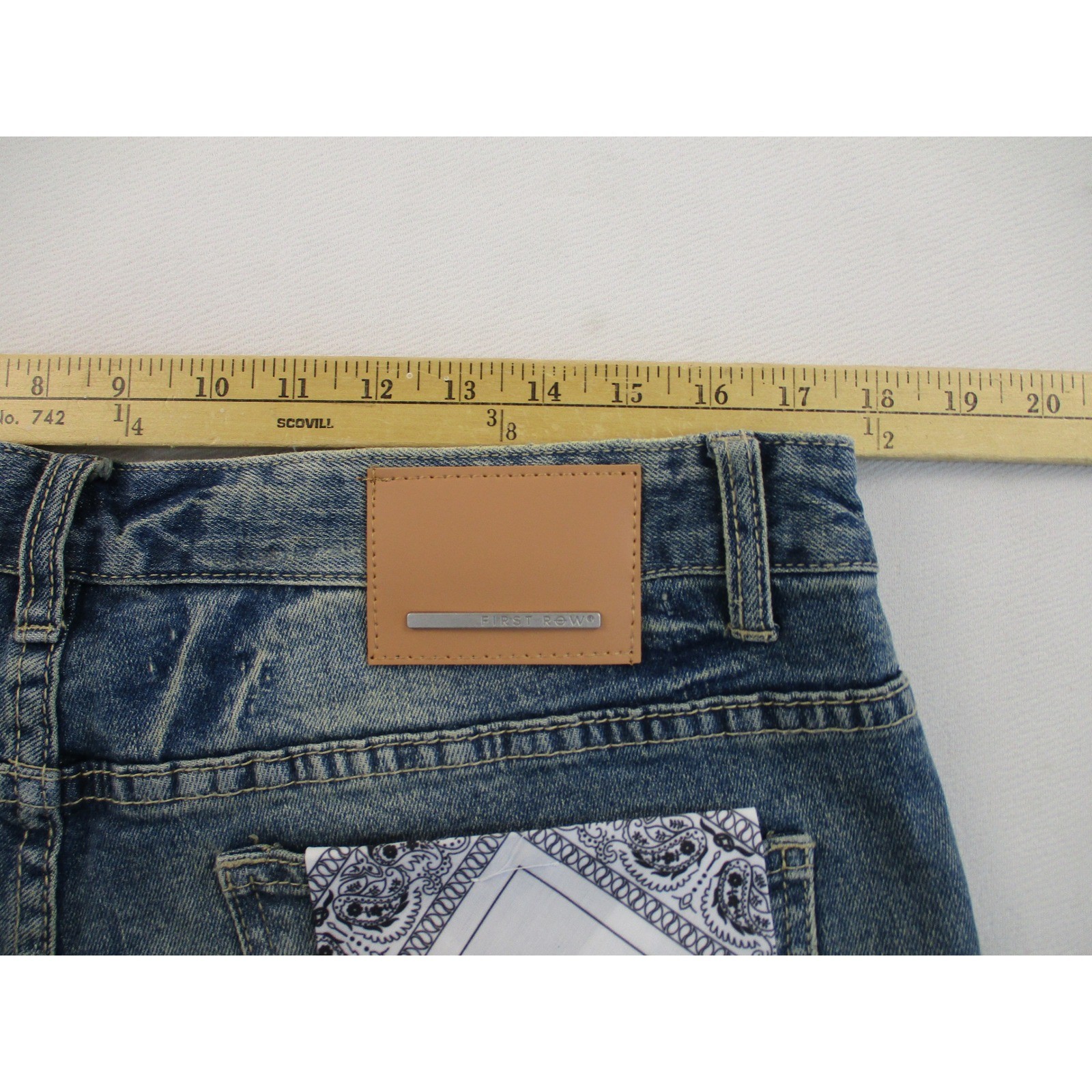 First Row Jeans Men 36 Blue Straight Fit Y2K Distressed Patchwork Splatter