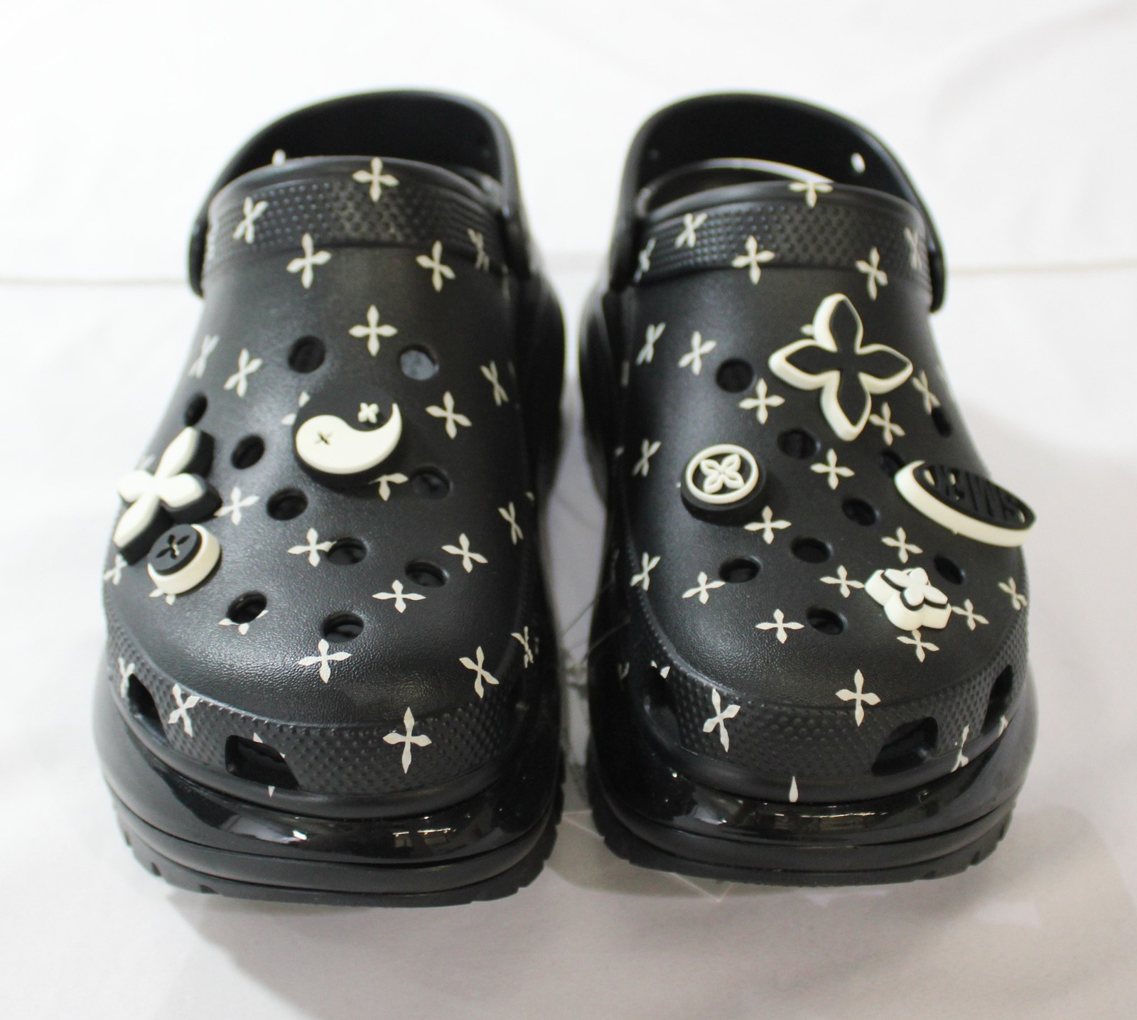 SMFK x Crocs Unisex Megacrush Platform Clogs LB3 Black Compass 210087 US:M6/W8