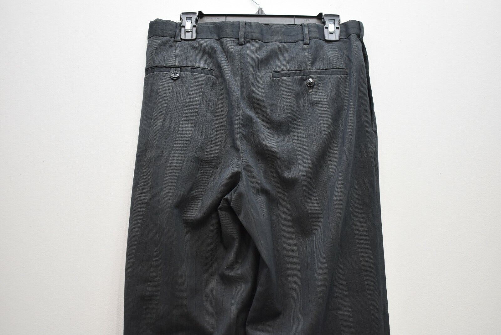 Roundtree & Yorke Men Pleat Front Straight Leg Folded Cuff Slack Pants 33 x 32