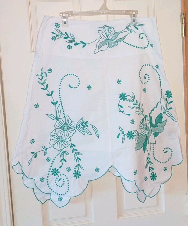 Vintage Rampage Clothing Company Embroidery Skirt Floral Pattern Women’s Sz 11