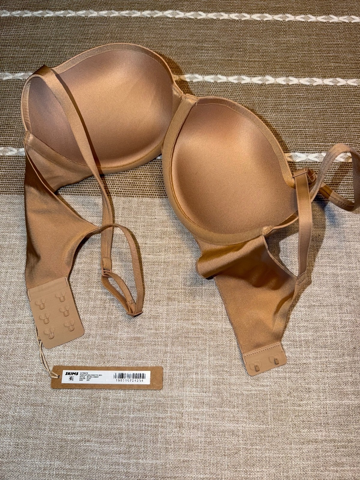 SKIMS Ultimate Push-Up Balconette Bra in Clay, Size 32D