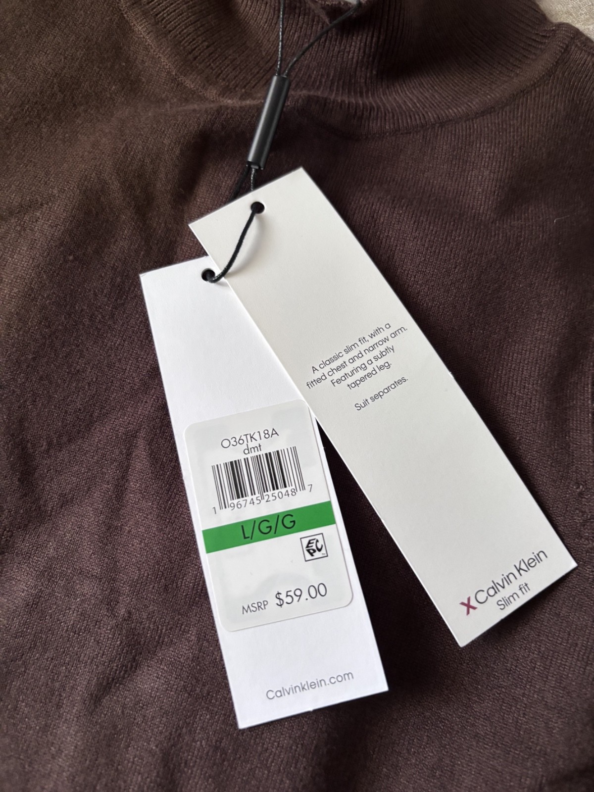 NWT Calvin Klein Sleeveless Turtleneck Suit Tops – Size L – 2 pieces