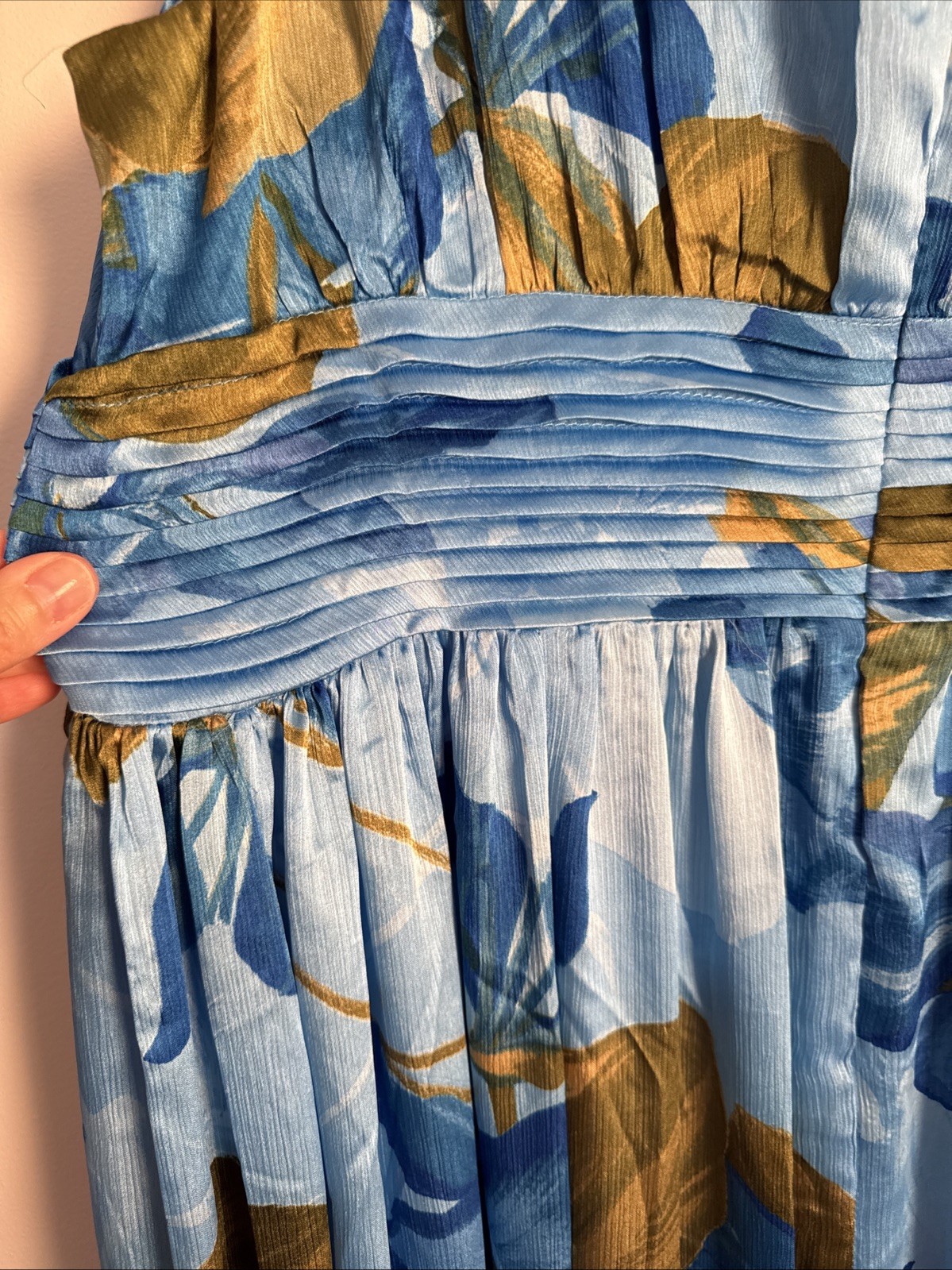 Sugarlips Neiva Blue Floral Descanso Pleated Maxi Dress 1X Flowy Romantic Garden