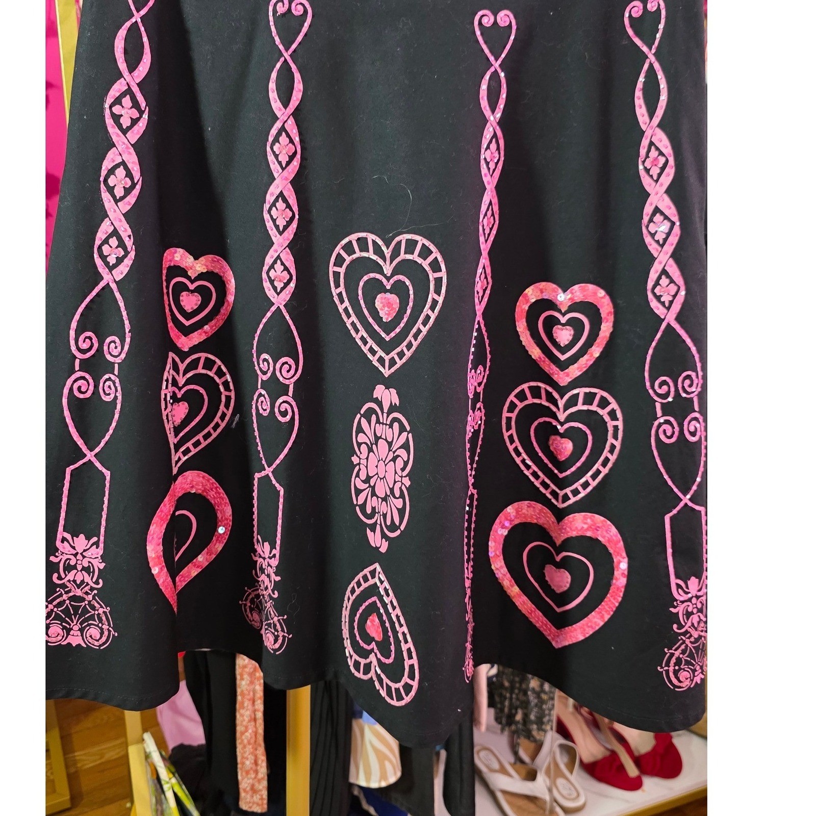 Cadi & Blu Vintage Midi Skirt Womens 8 Black Pink Heart Embroidery Sequin Lace