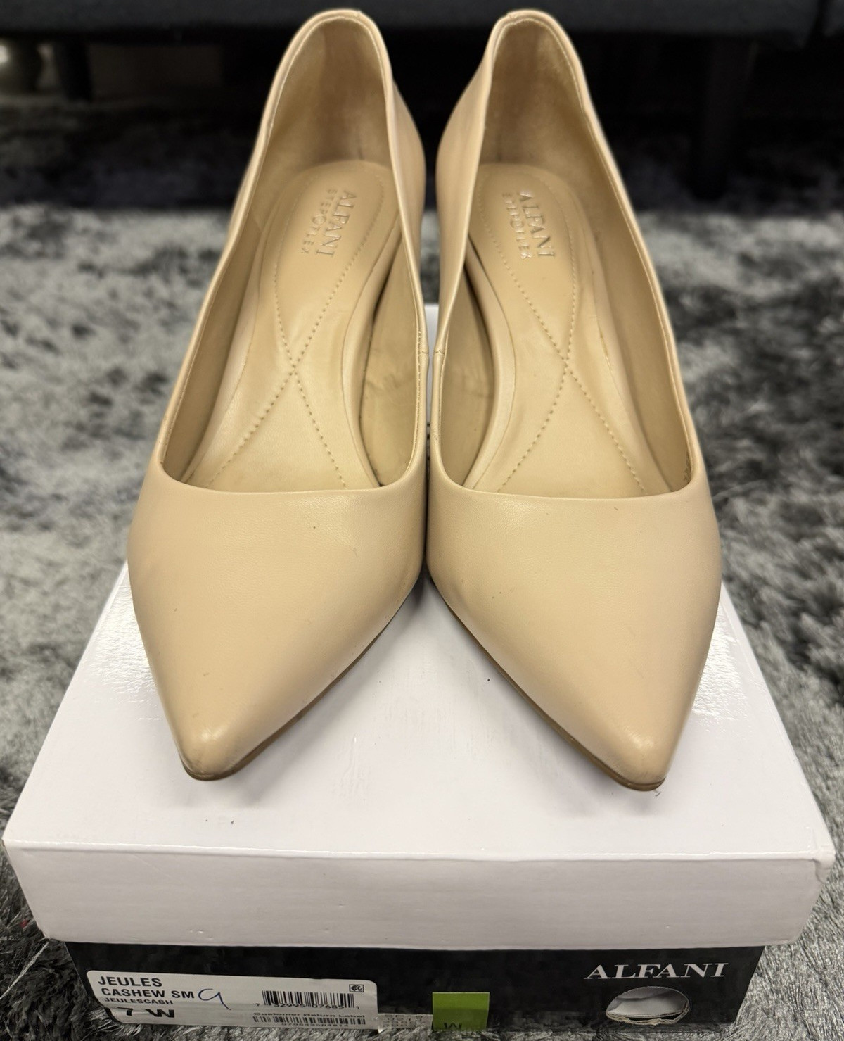 Alfani Beige Leather Slip On Pointed Toe Pump Stiletto Heel Women’s 7W