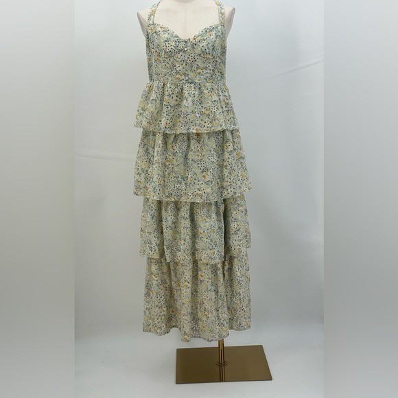 ASTR The Label Floral Tiered Maxi Dress Eyelet Midsummer NWT Large