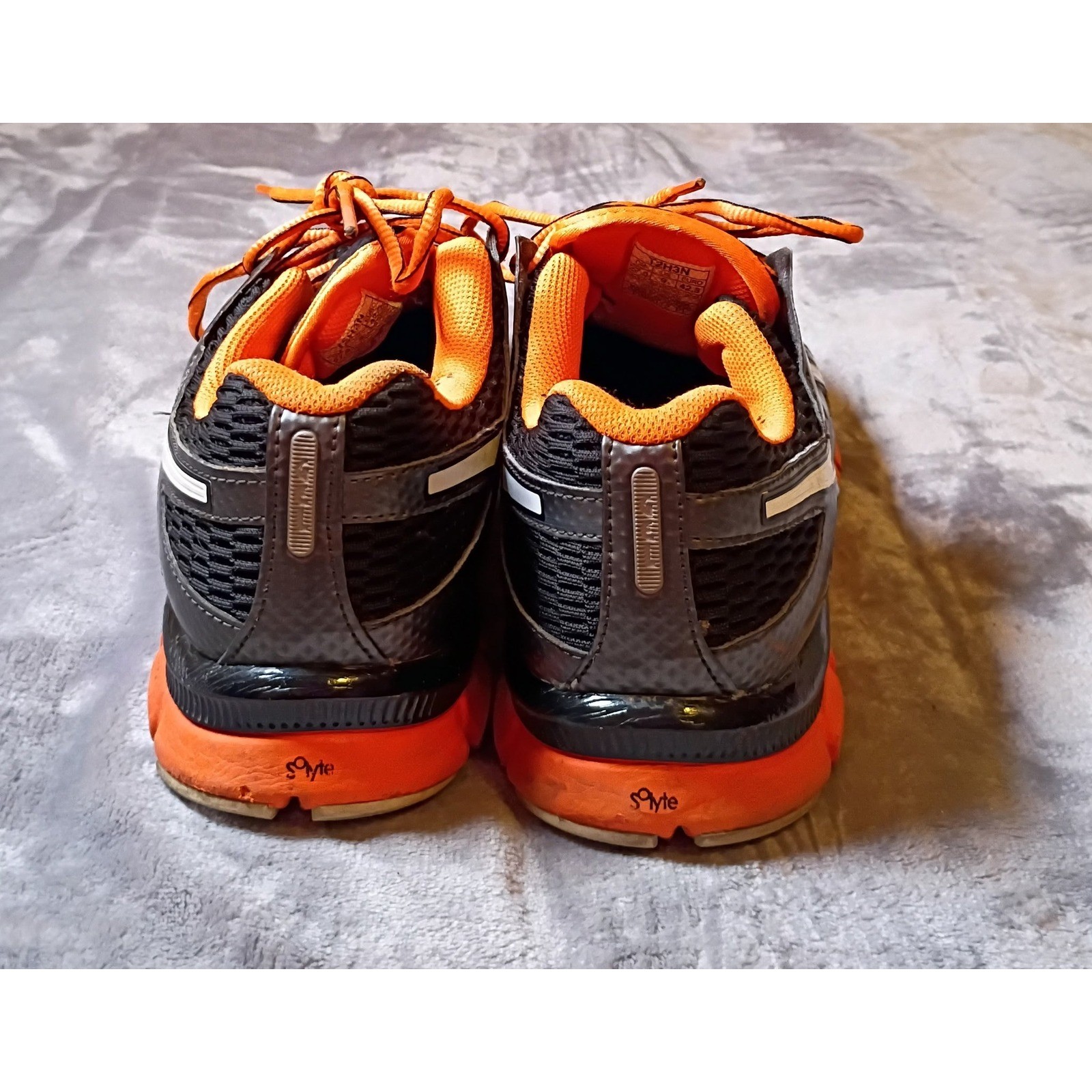 ASICS Gel-Blur33 Mens Running Shoes T2H3N Black Orange White Size 9 Sneakers Y2K