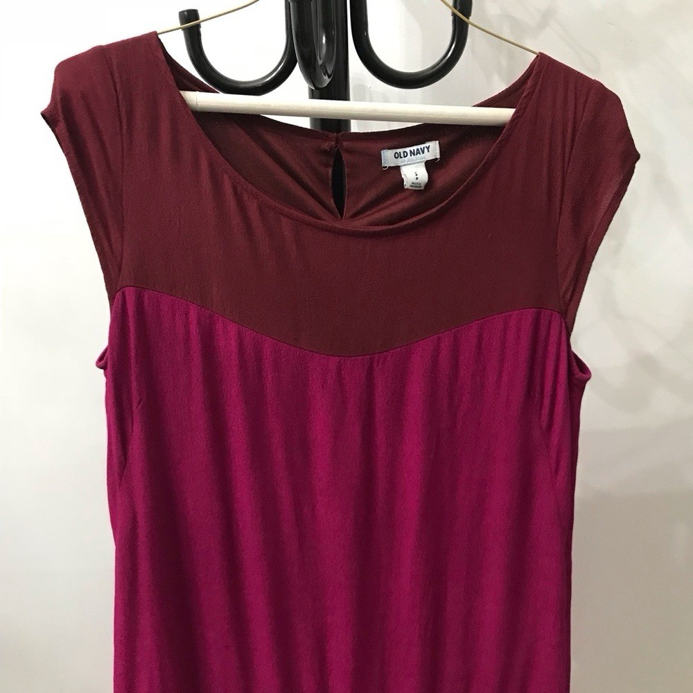 Old Navy Dress size small color block Burgundy Sleeveless Casual SEE NOTES