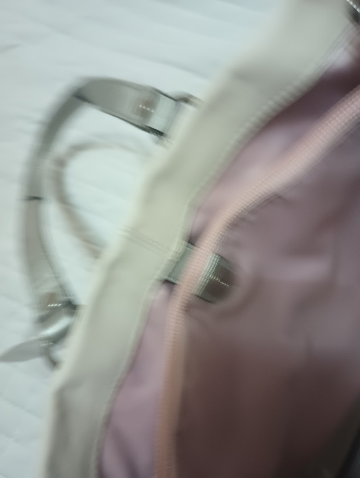 Authentic COACH F15513 Should Bag.