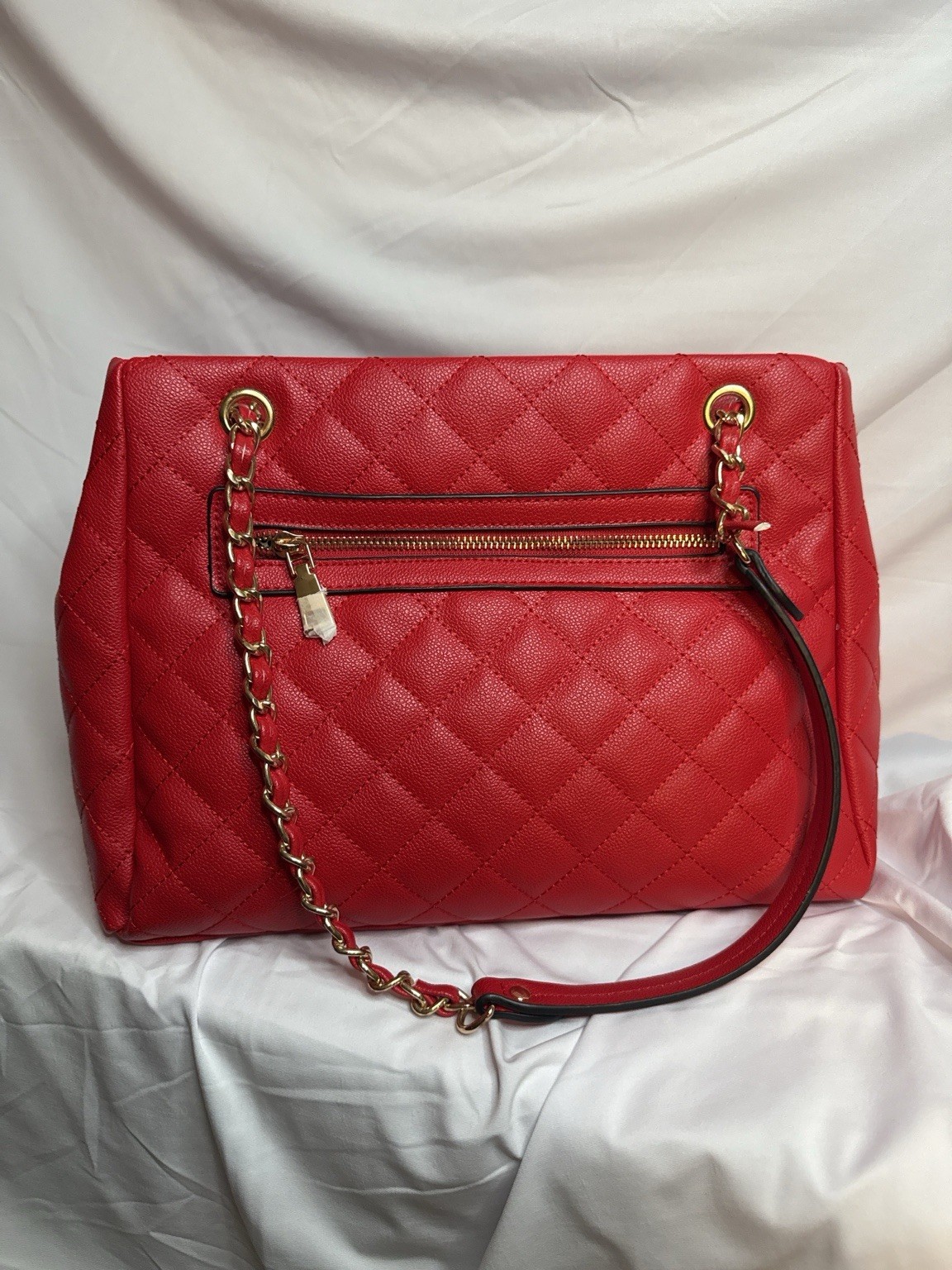 Women’s Red Quilted Shoulder Bag Gold Chain Strap Turn Lock Zip, Inner Pockets