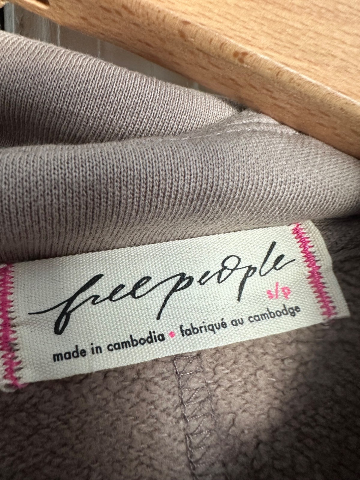 Free People Small Alexa Sweatshirt Zipper Snap Button Closure Dusted Cocoa NEW