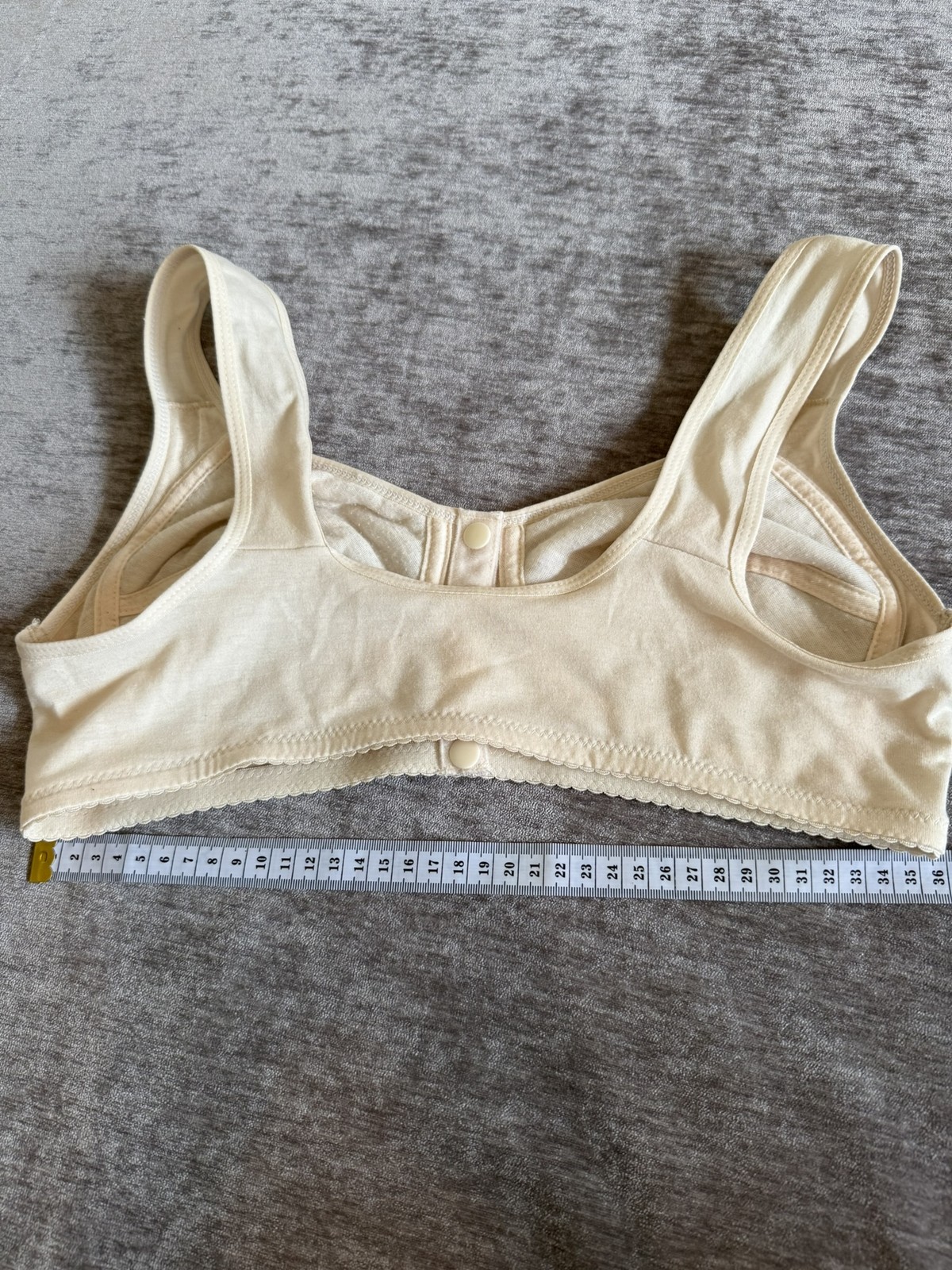 Non-Wired Soft Cup Front Fastening Bra Womens L Cream Floral Dotted Print