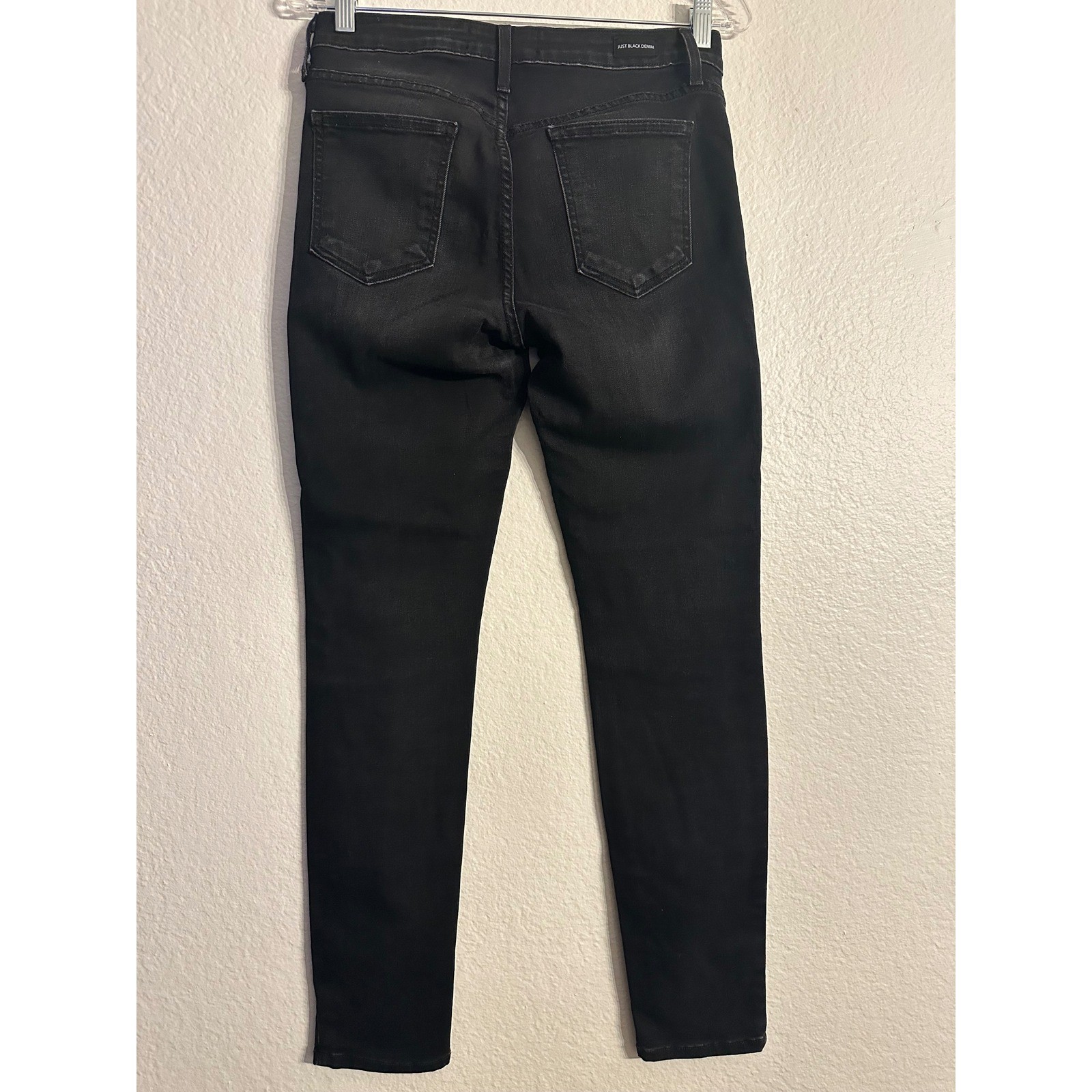 NWOT Just Black Denim Womens High Rise Skinny Jeans Faded Black Size 28